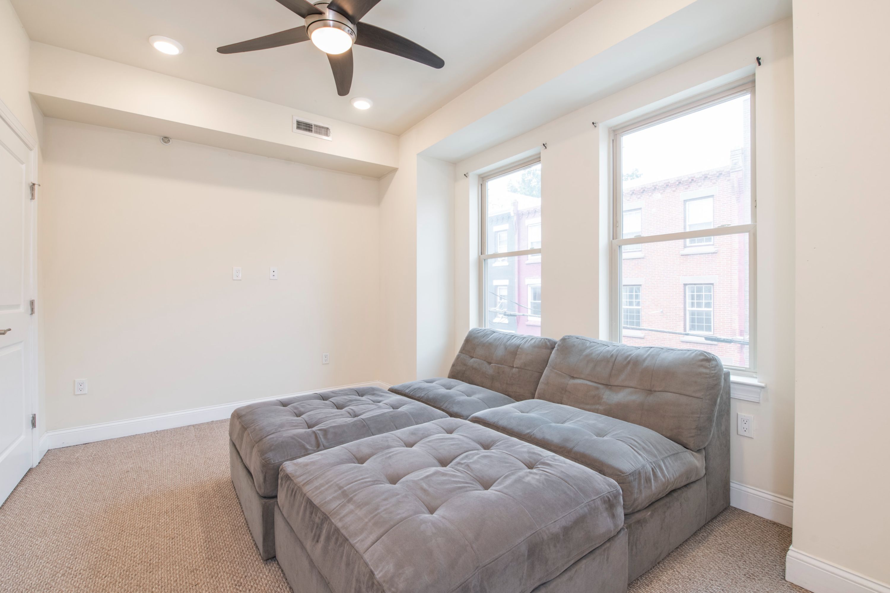 1825 N BOUVIER ST Unit B 1825 N BOUVIER ST Unit B