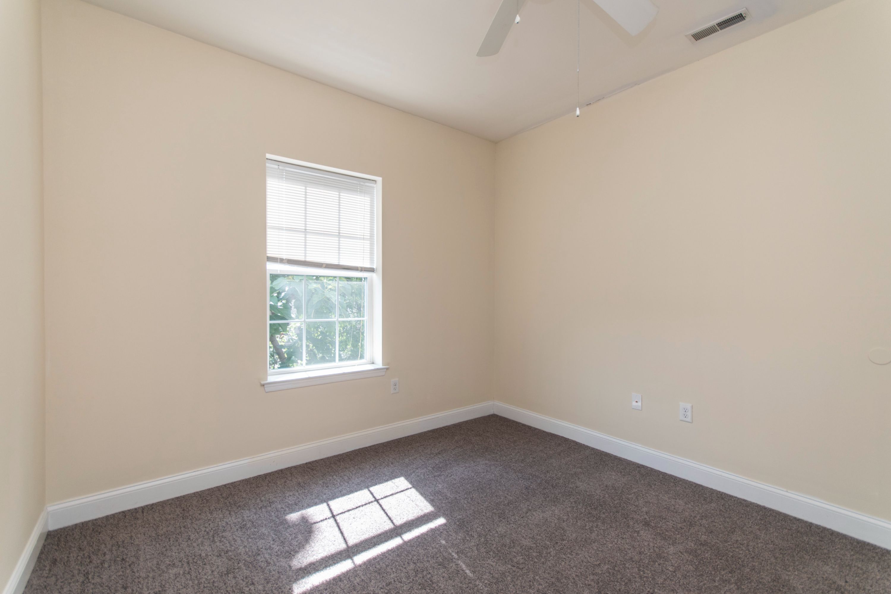 1845 N 18TH ST Unit 2
