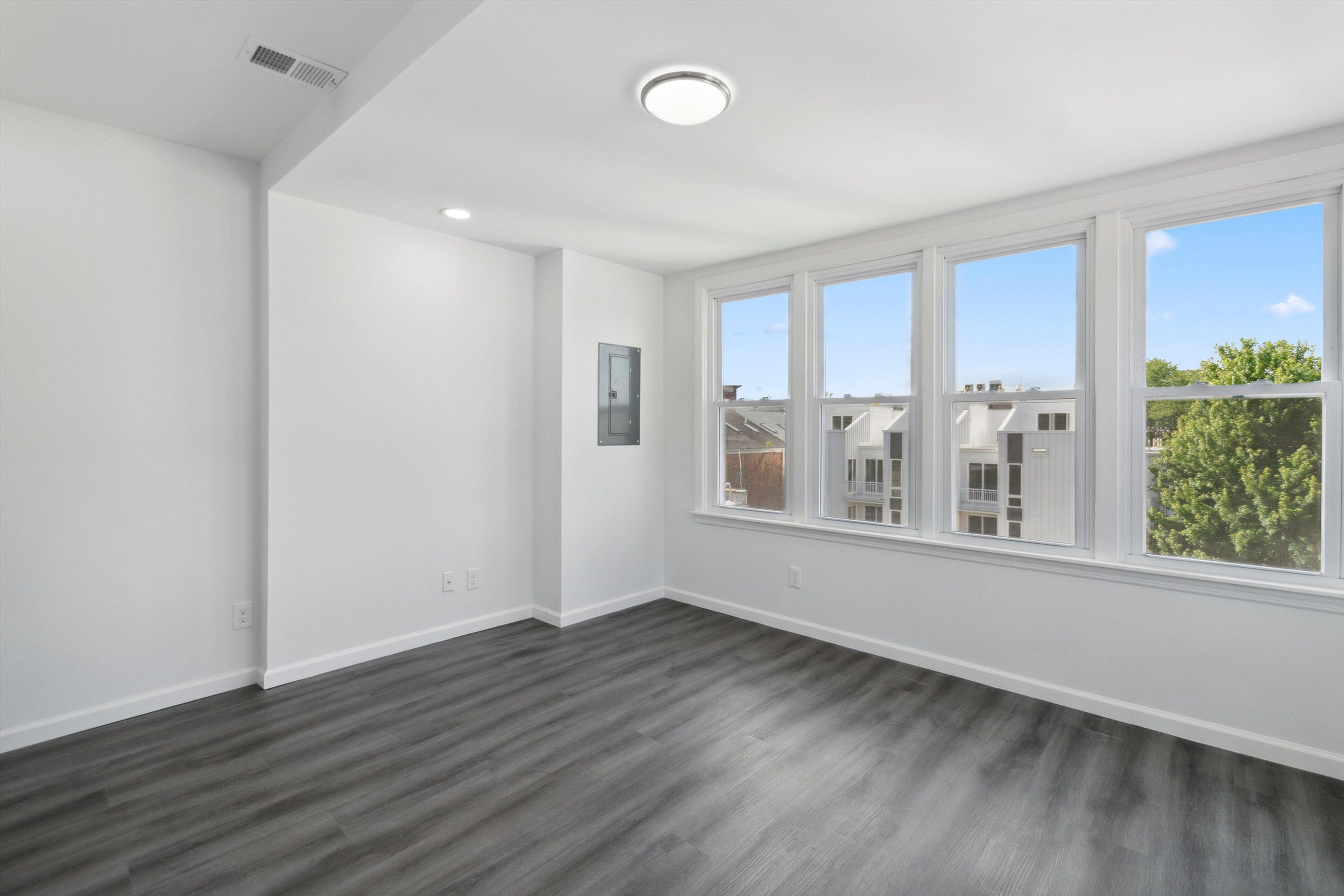 150 NASSAU ST Unit 3