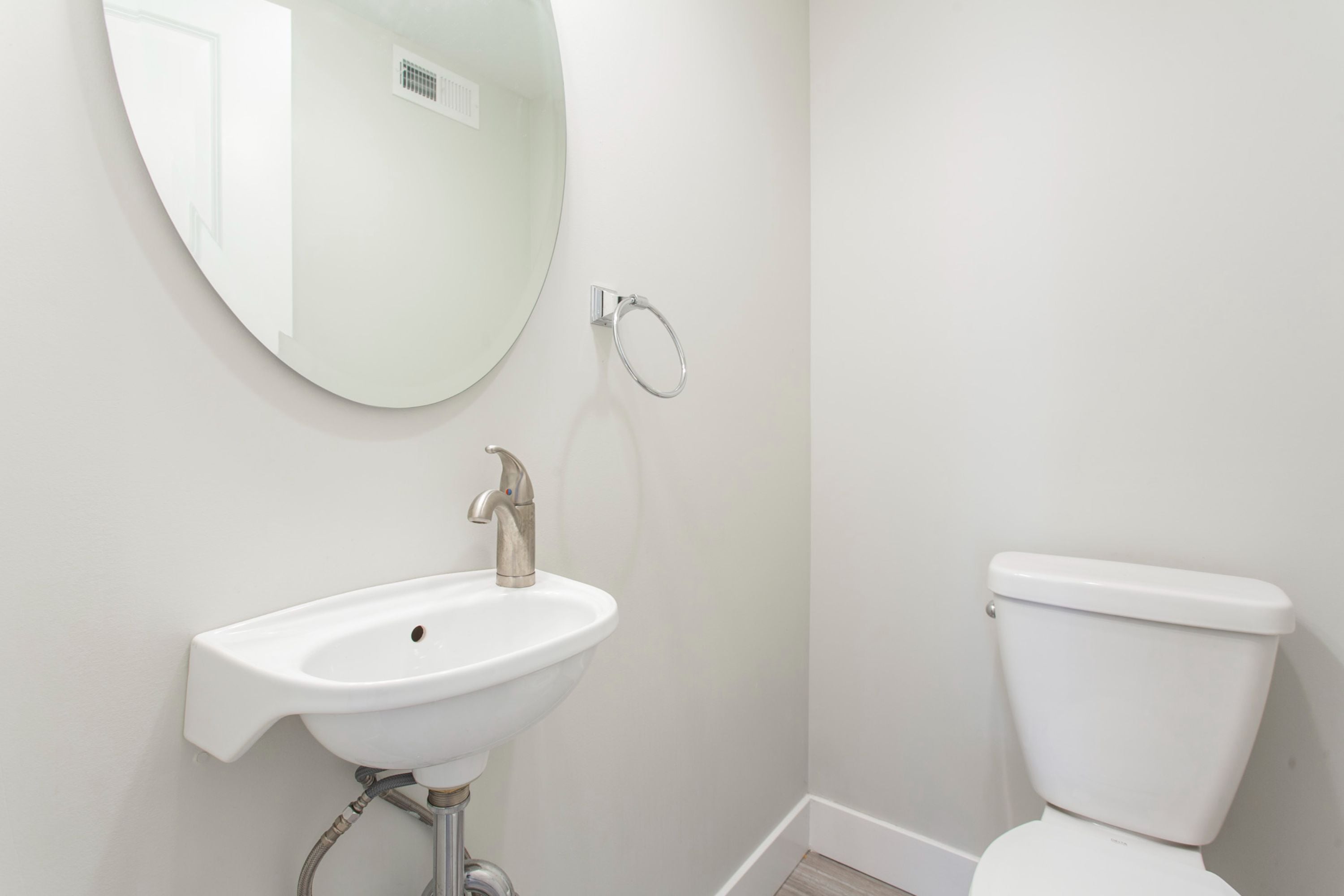1533-39 PARRISH ST Unit 3F