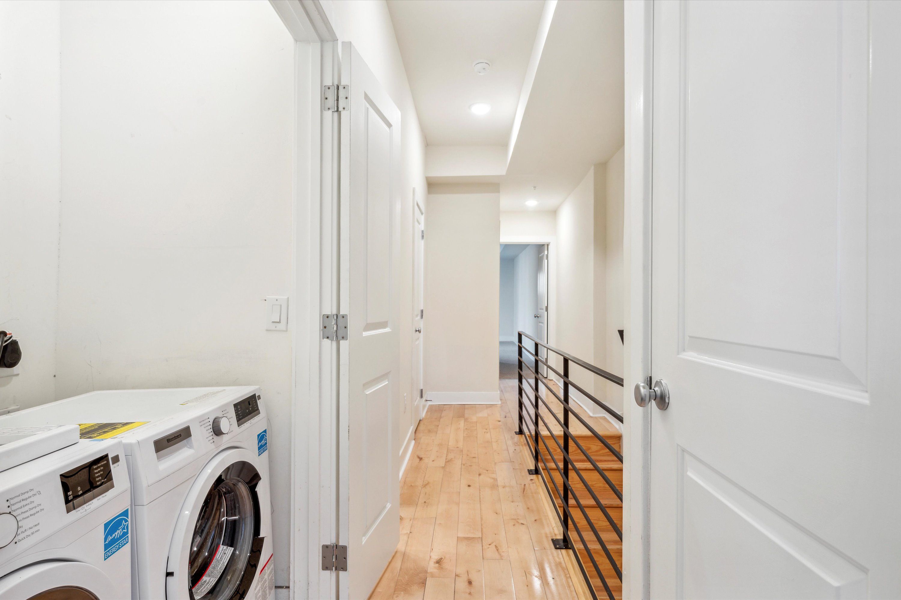 1945 N GRATZ ST Unit 2