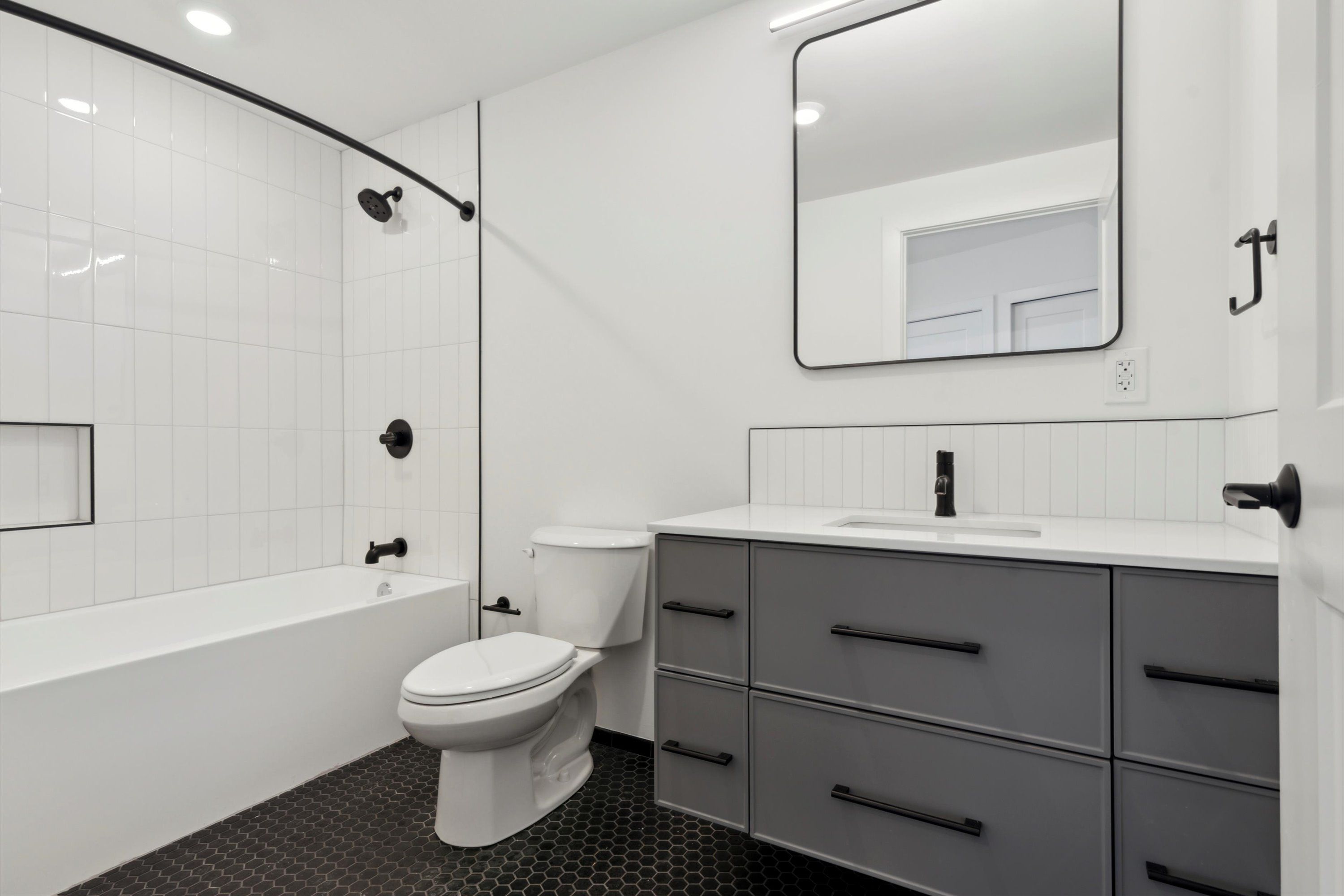 828 N 2ND ST Unit 401
