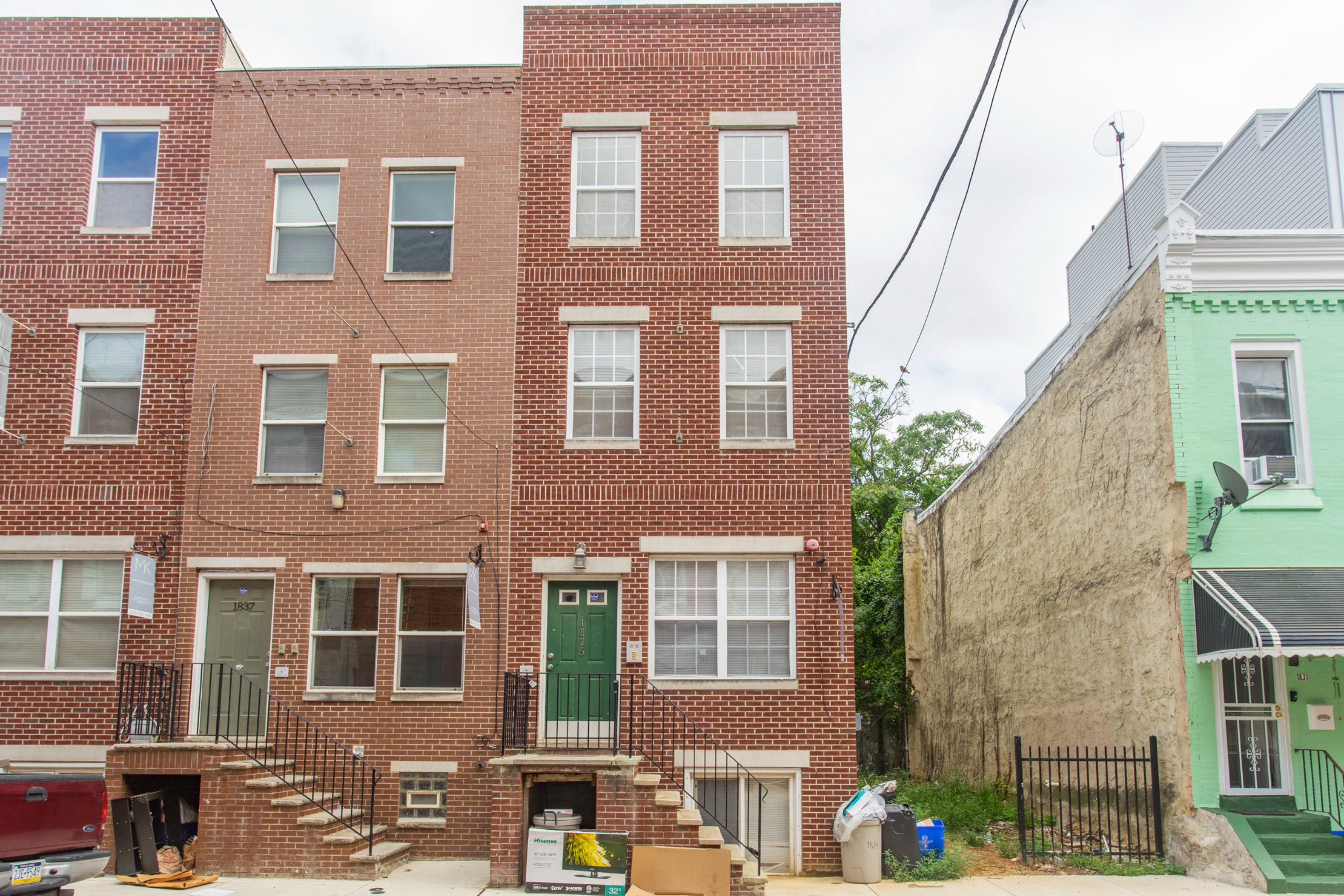 1835 WILLINGTON ST Unit 2