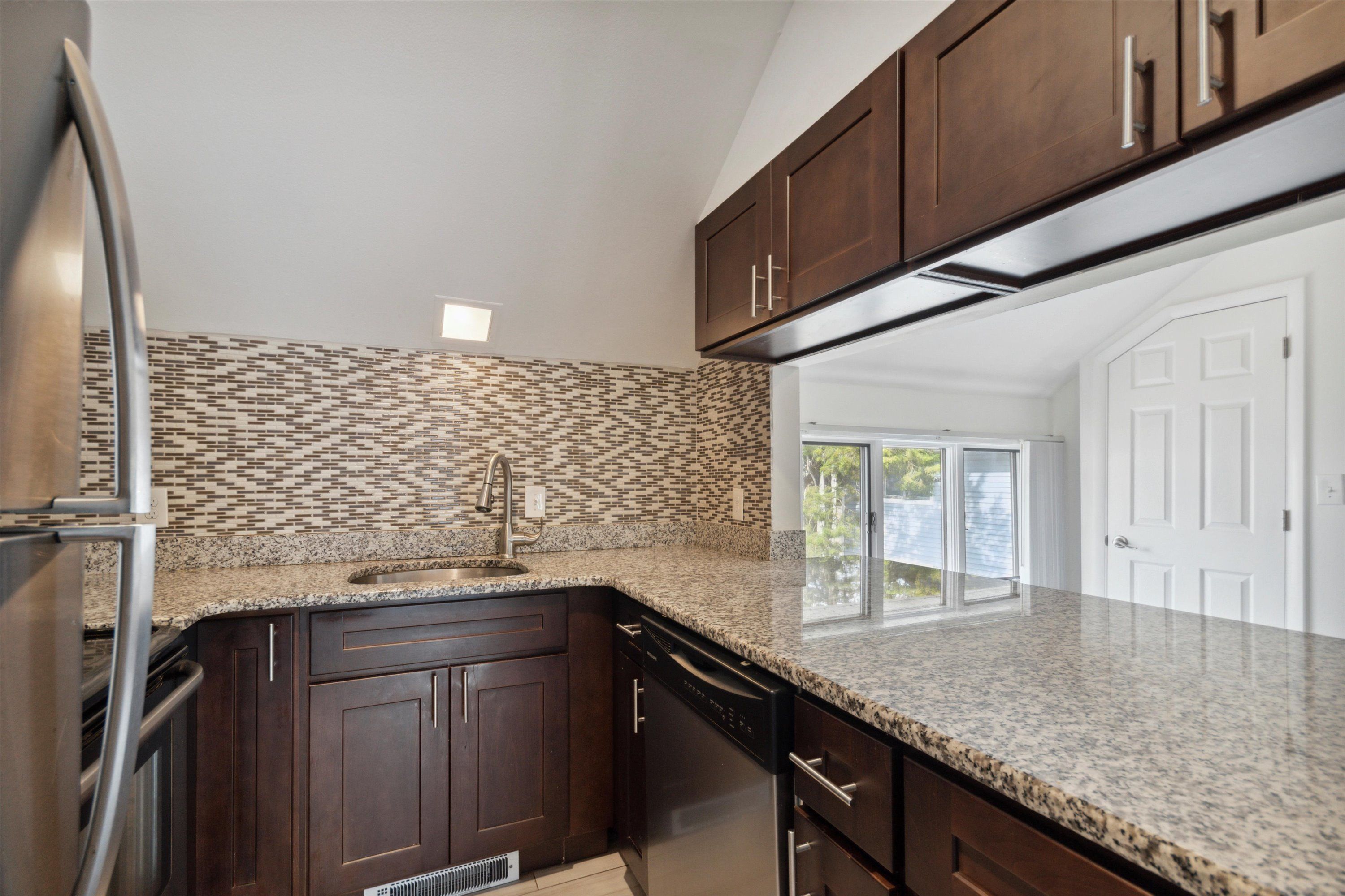 1-5 Peck Place Unit 1