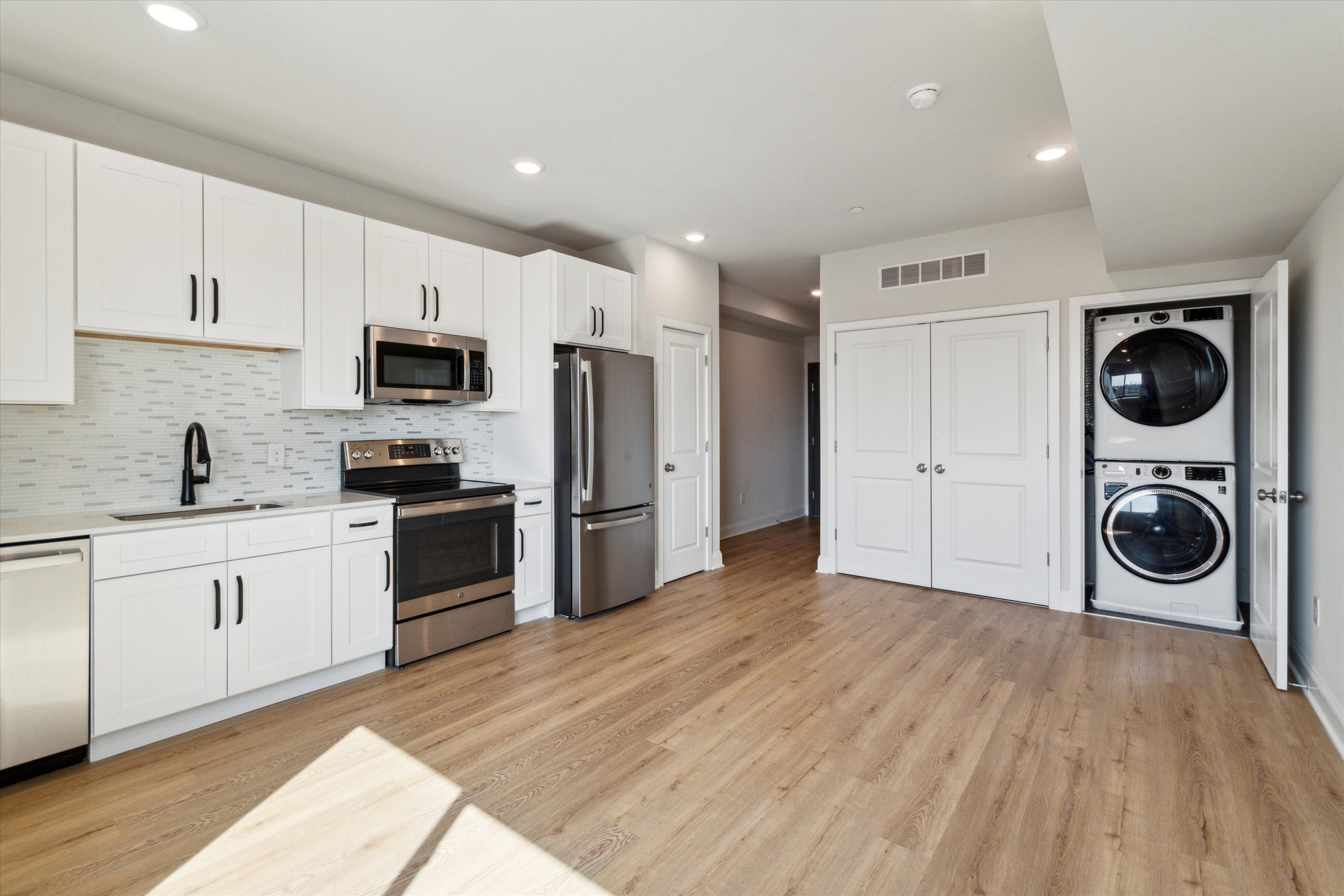 2157 E LEHIGH AVE Unit 308