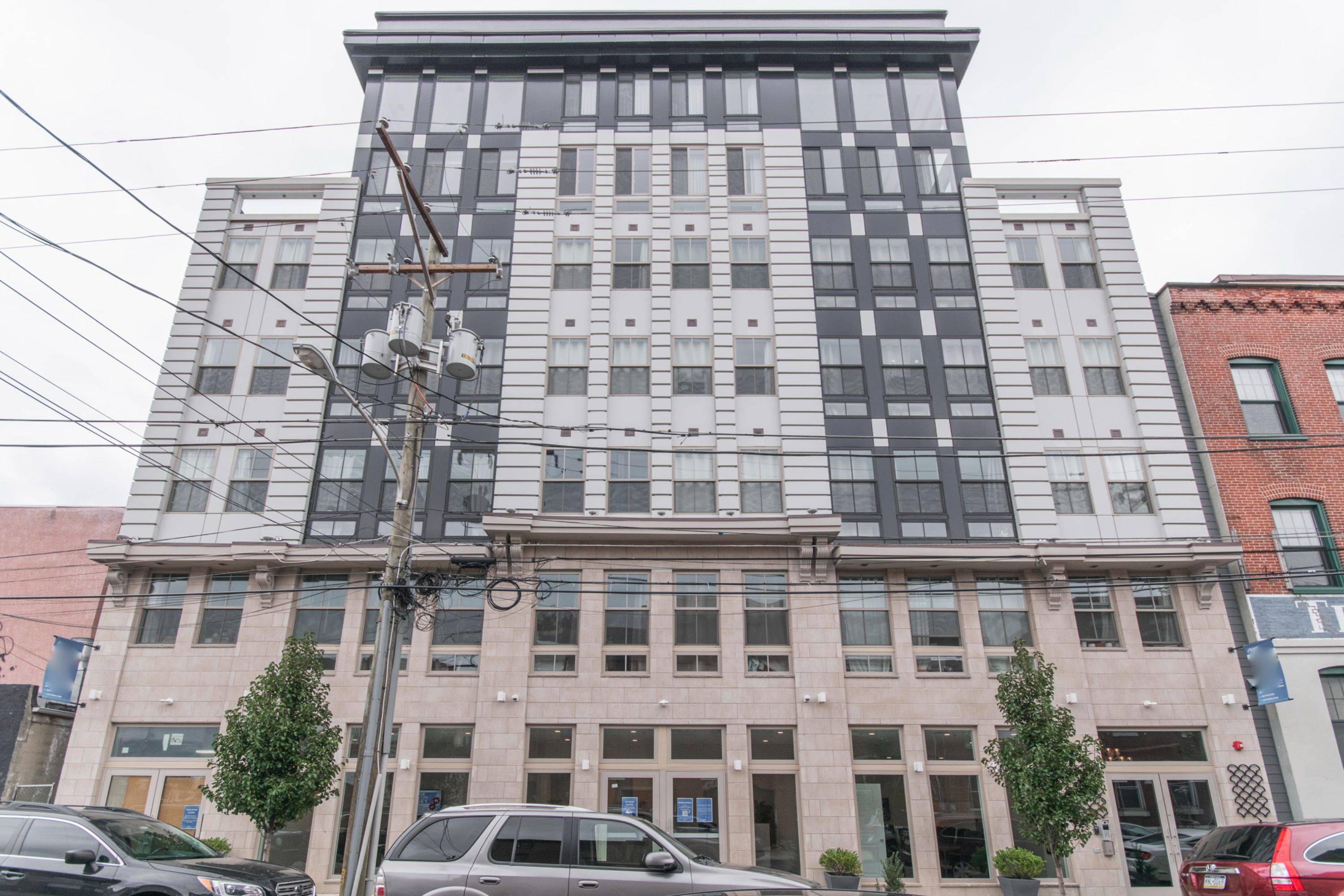 1133 E COLUMBIA AVE Unit 403