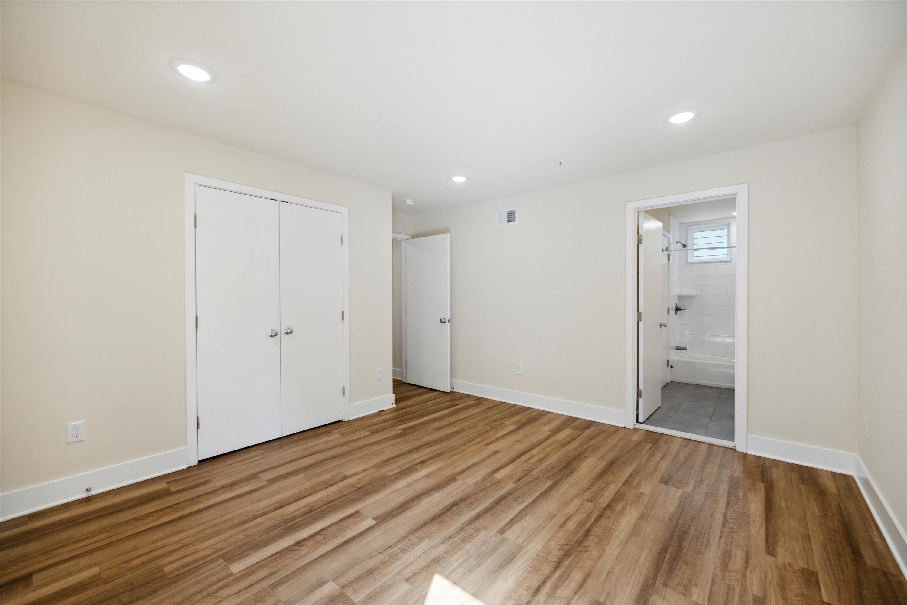 1519 N Sydenham St Unit A