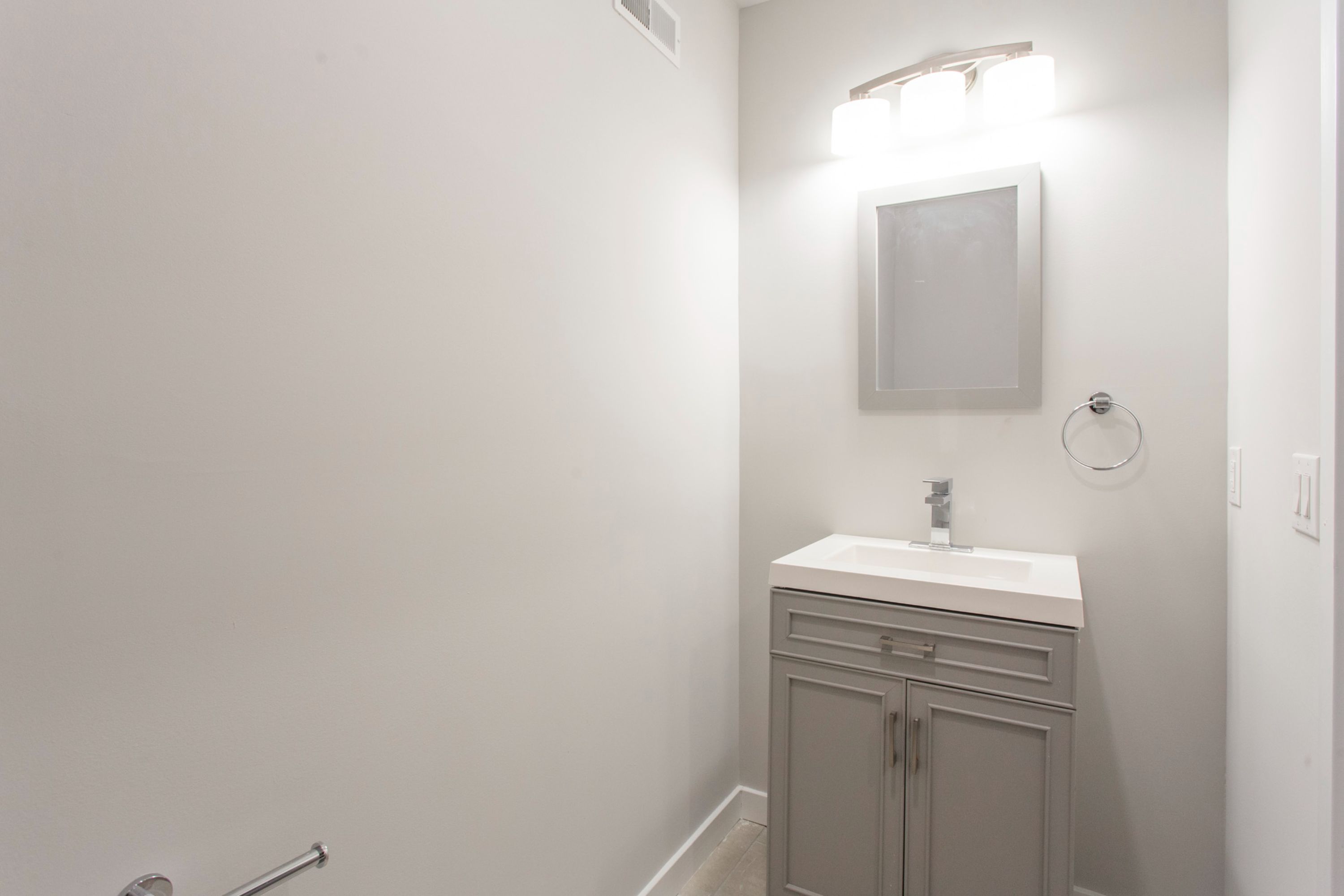 1143 N 3rd St Unit 102