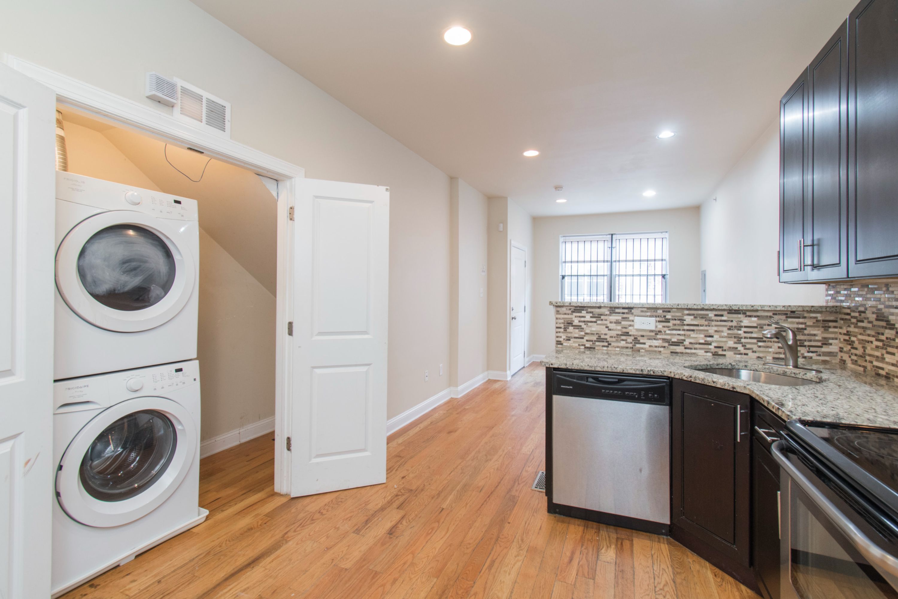1927 N GRATZ ST Unit 1