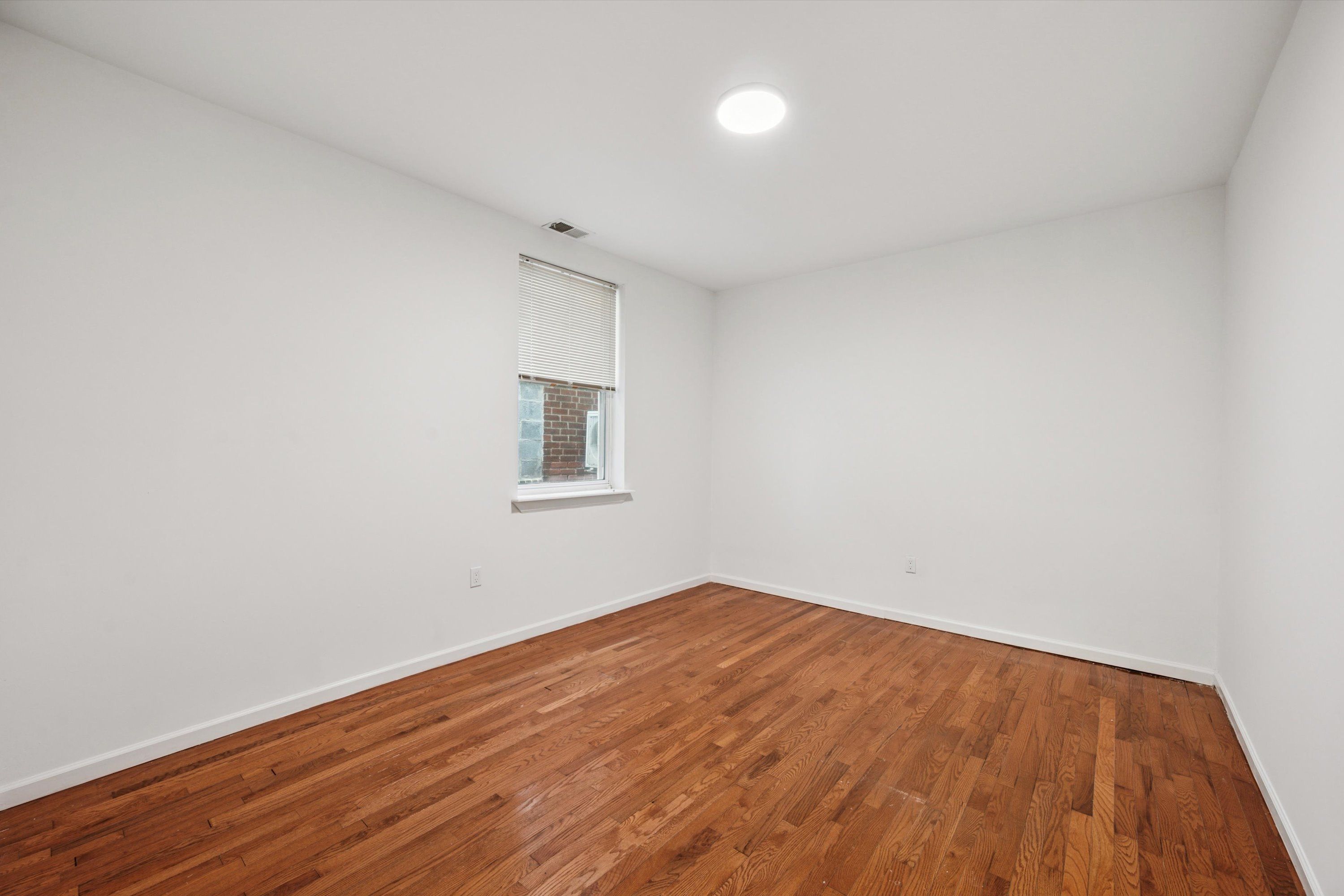 1629 GERMANTOWN AVE Unit 1