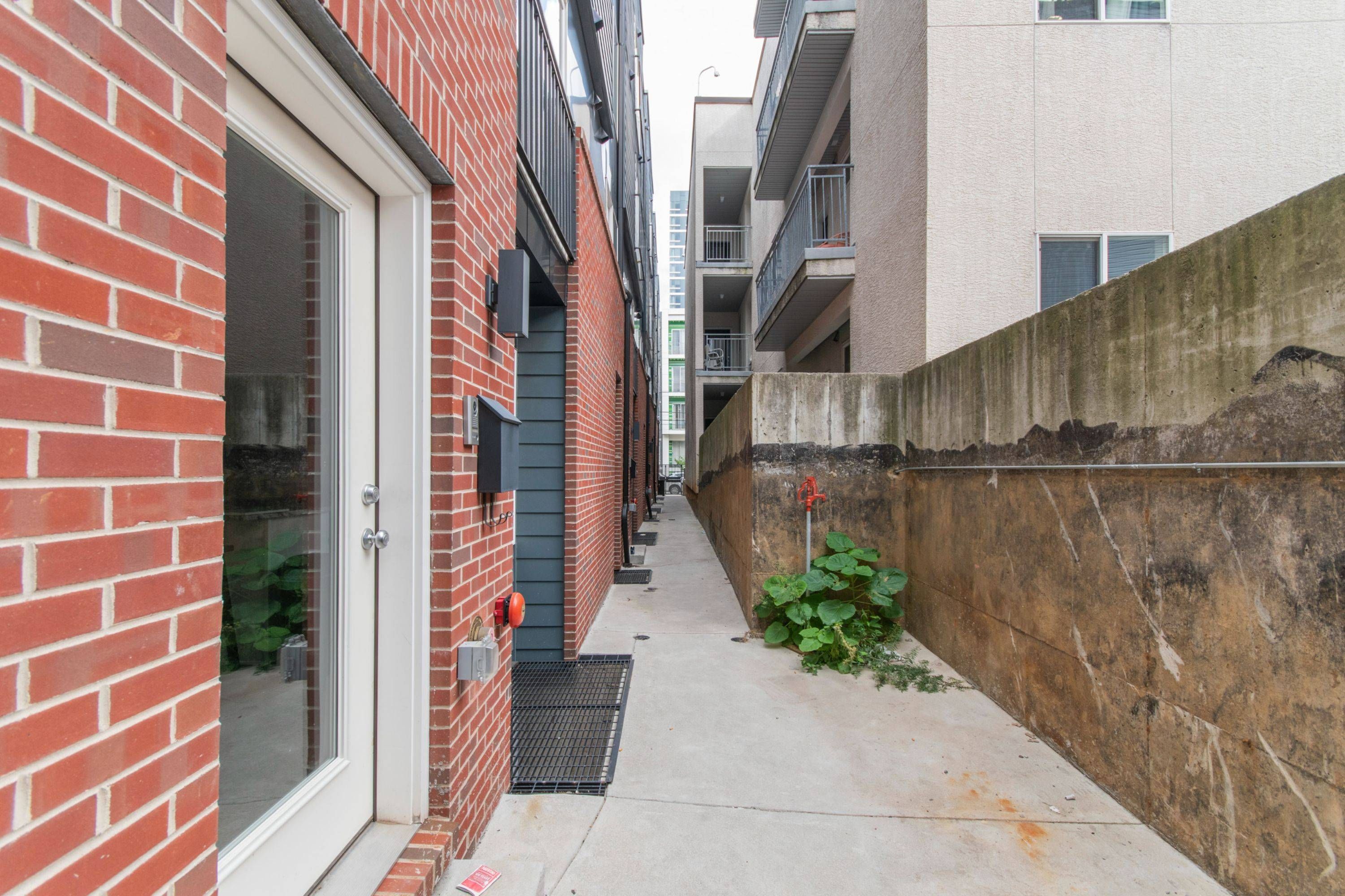 1330 N 15th St Unit D
