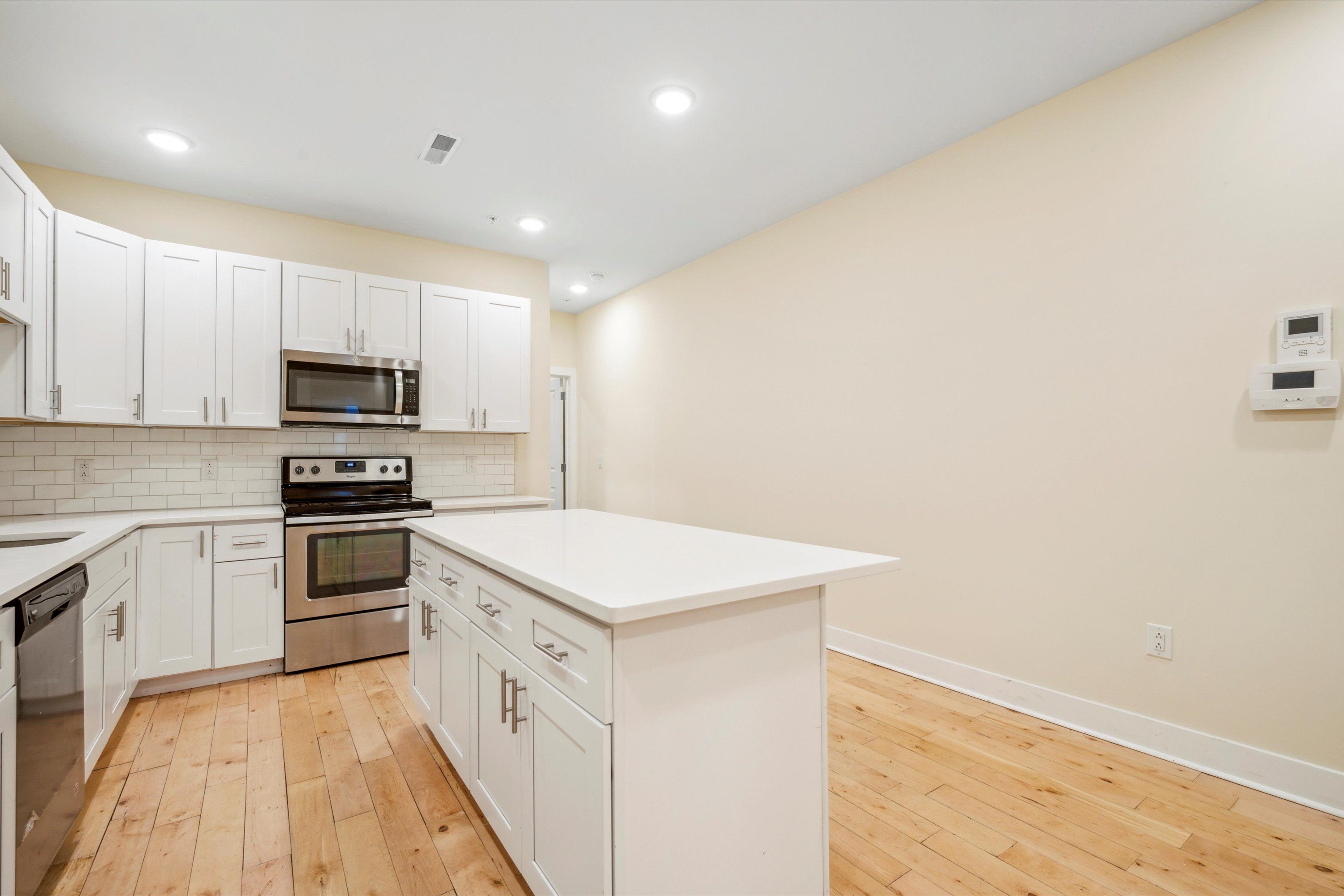 1945 N GRATZ ST Unit 2