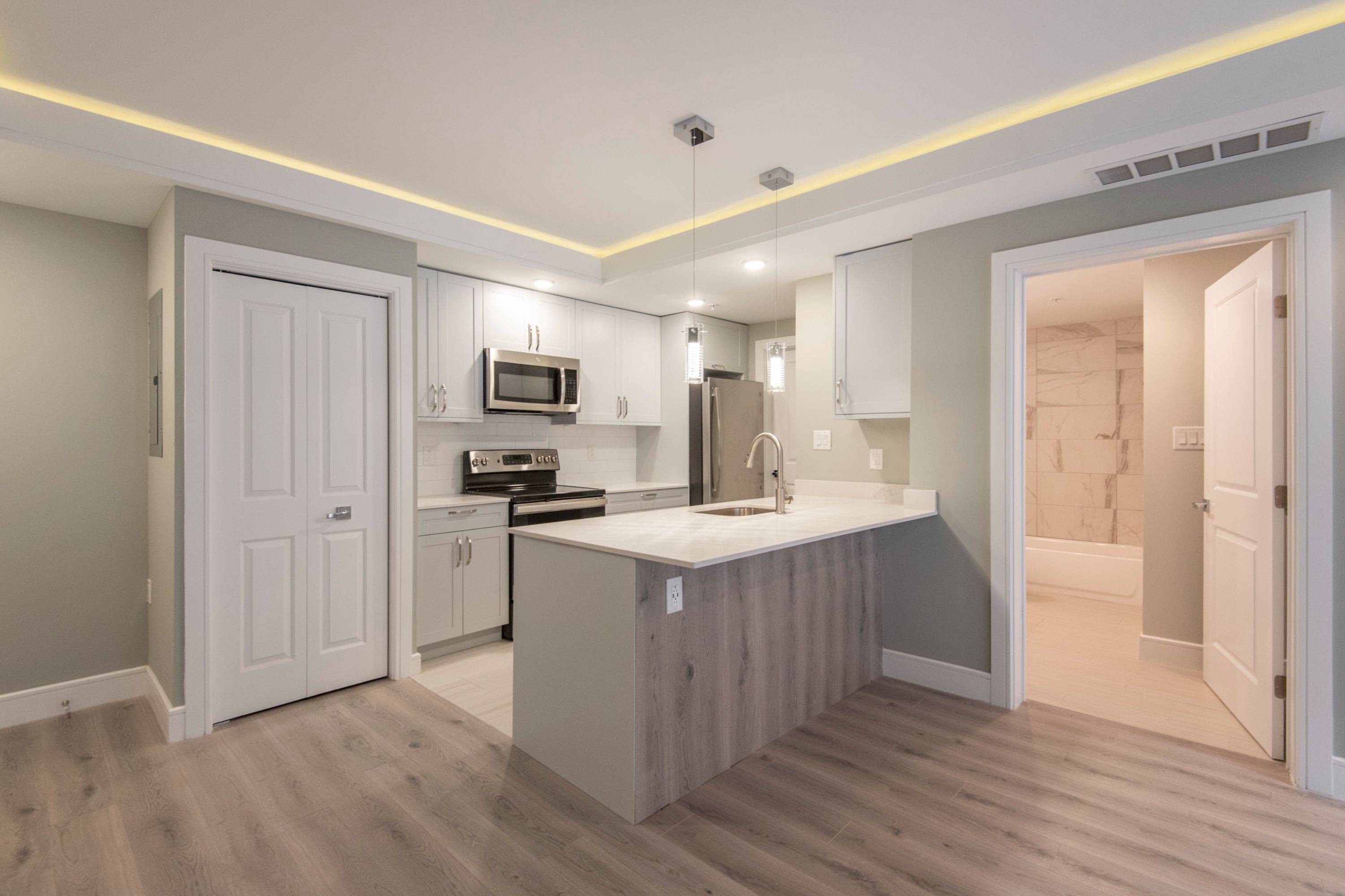 1133 E COLUMBIA AVE Unit 303