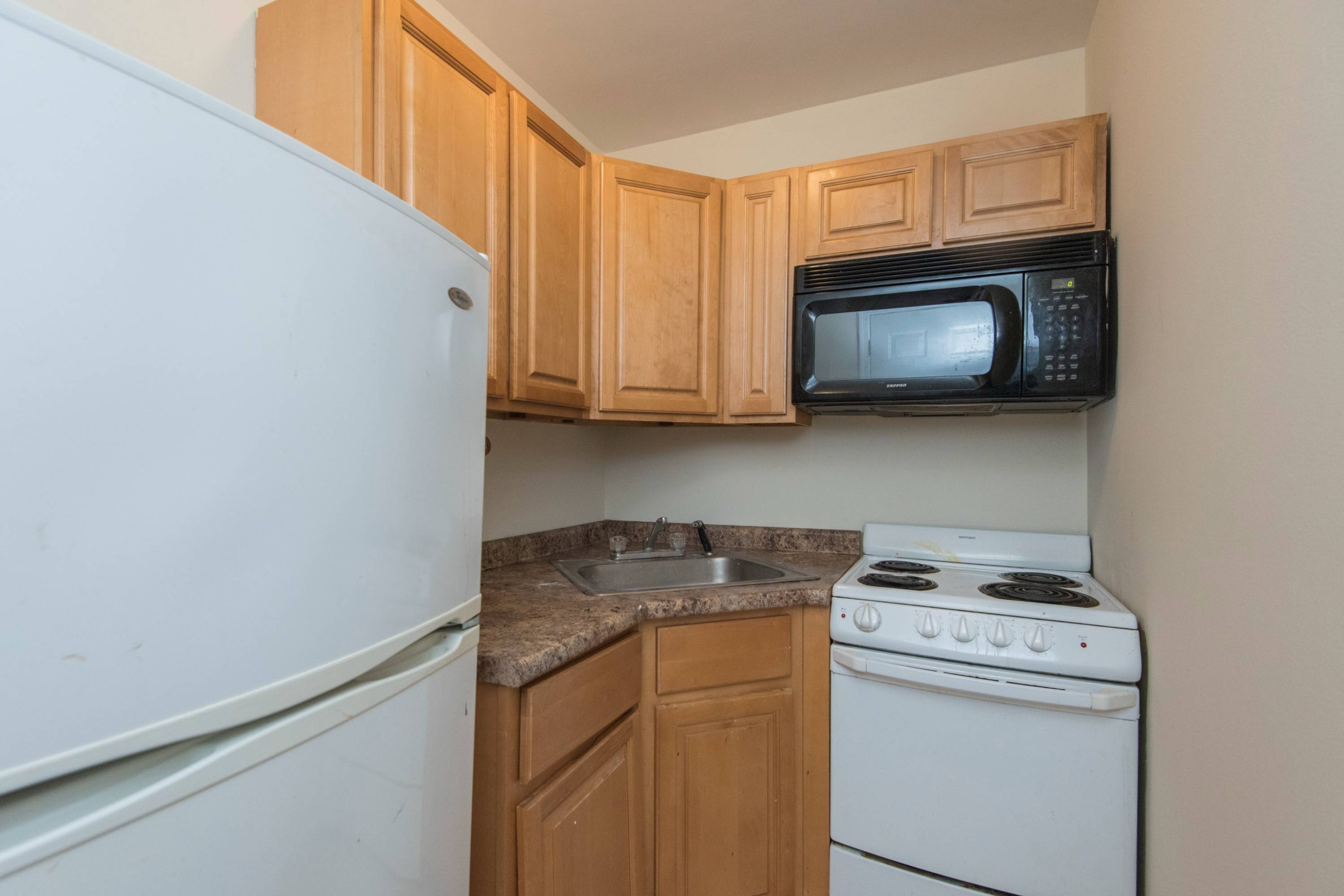 1745 WILLINGTON ST Unit 1