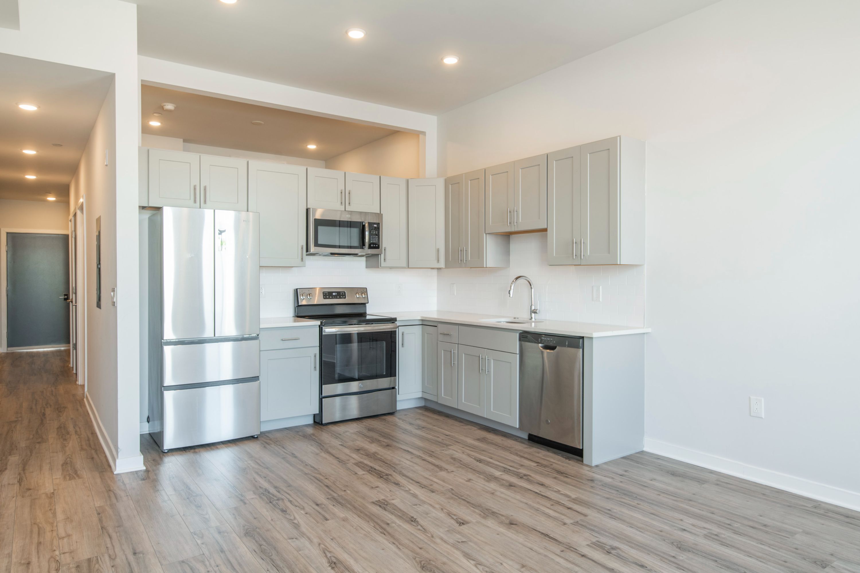 1143 N 3rd St Unit 202