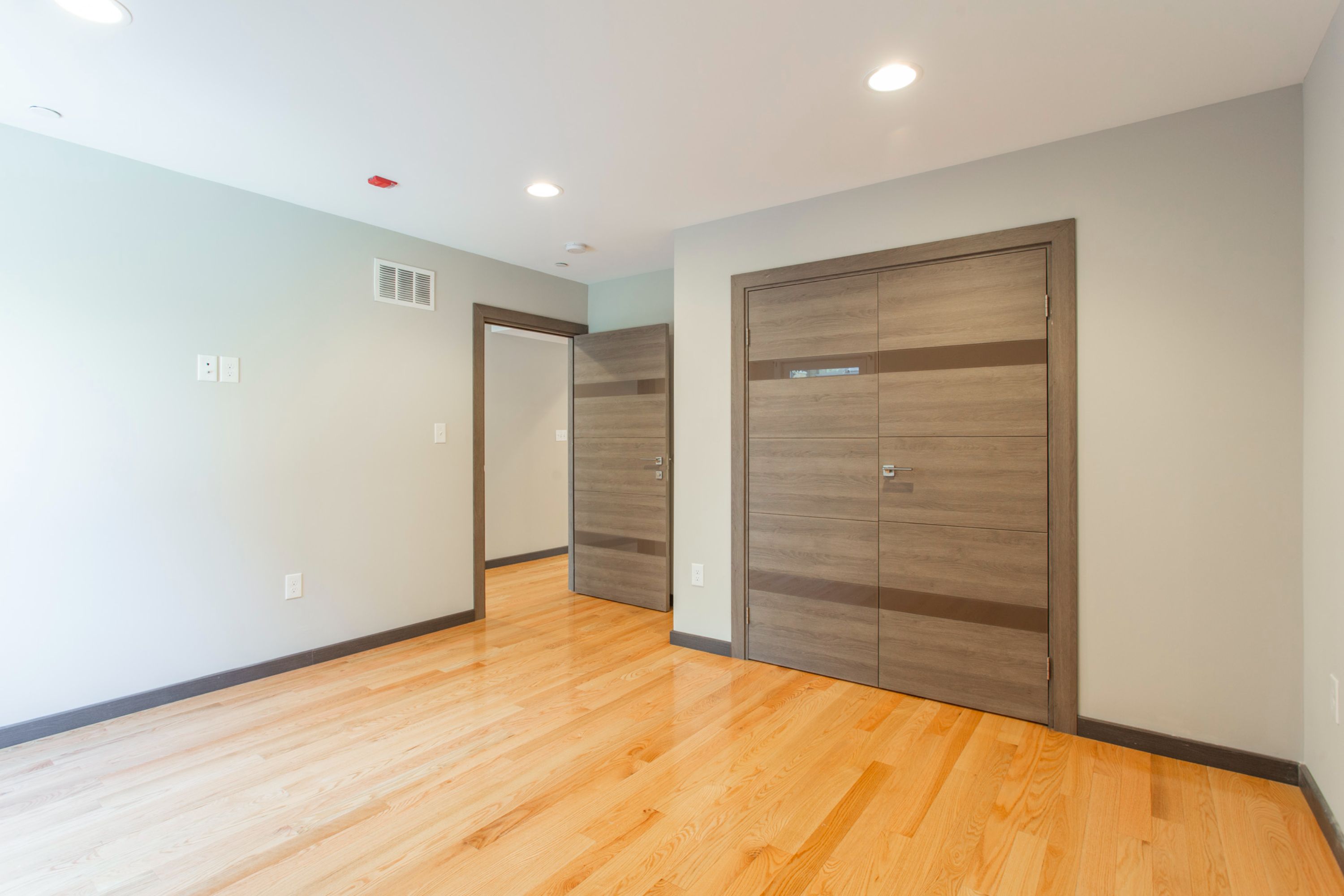 2549-51 MONTROSE ST Unit A