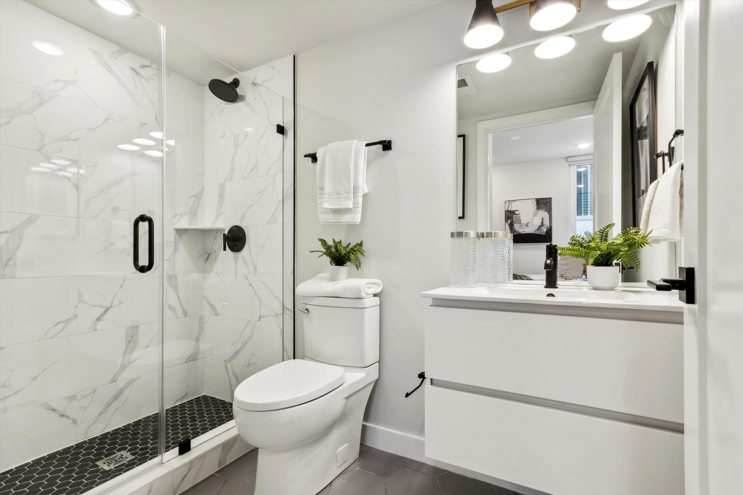 1102 GERMANTOWN AVENUE Unit 405