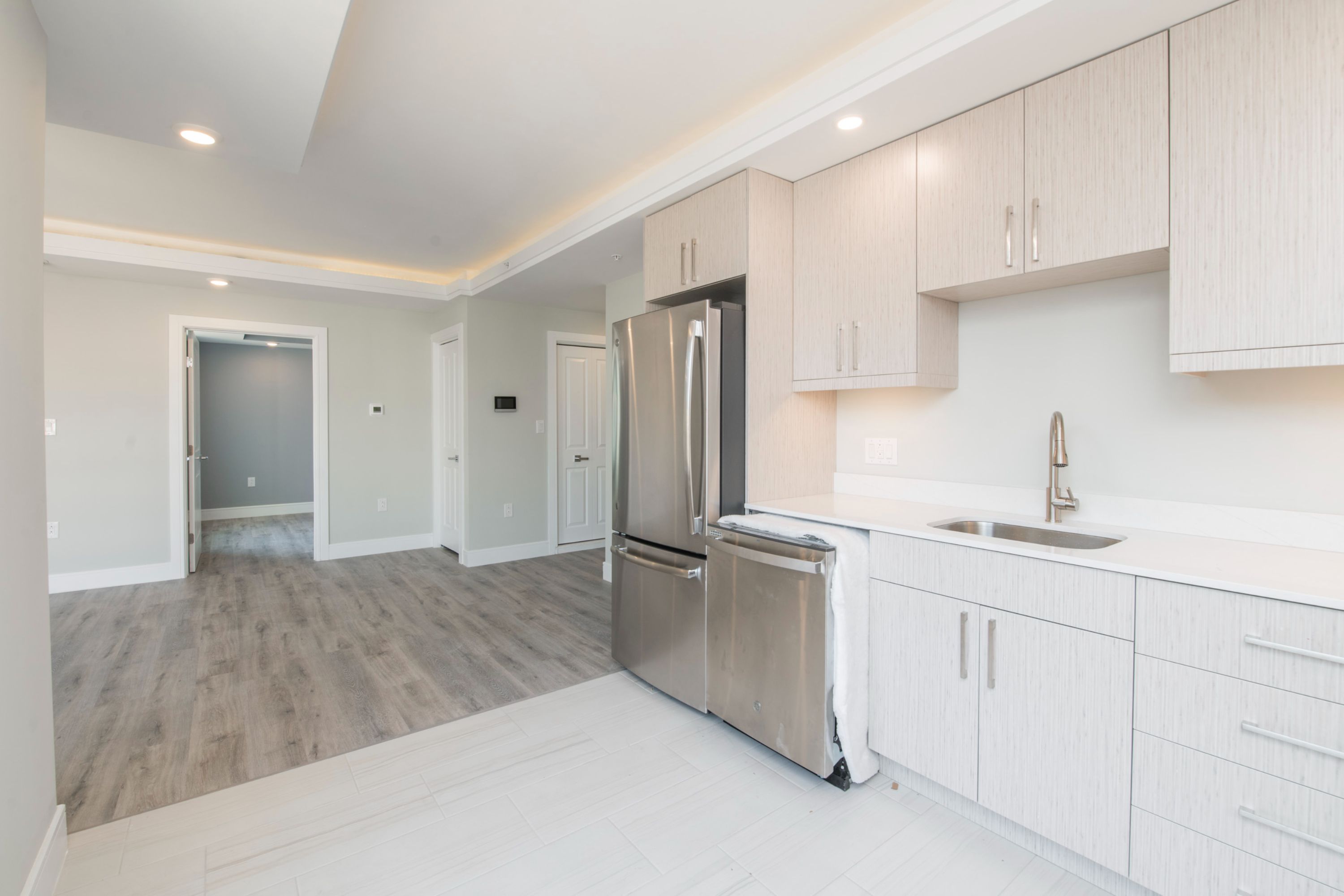 1633 N 2nd St Unit 402