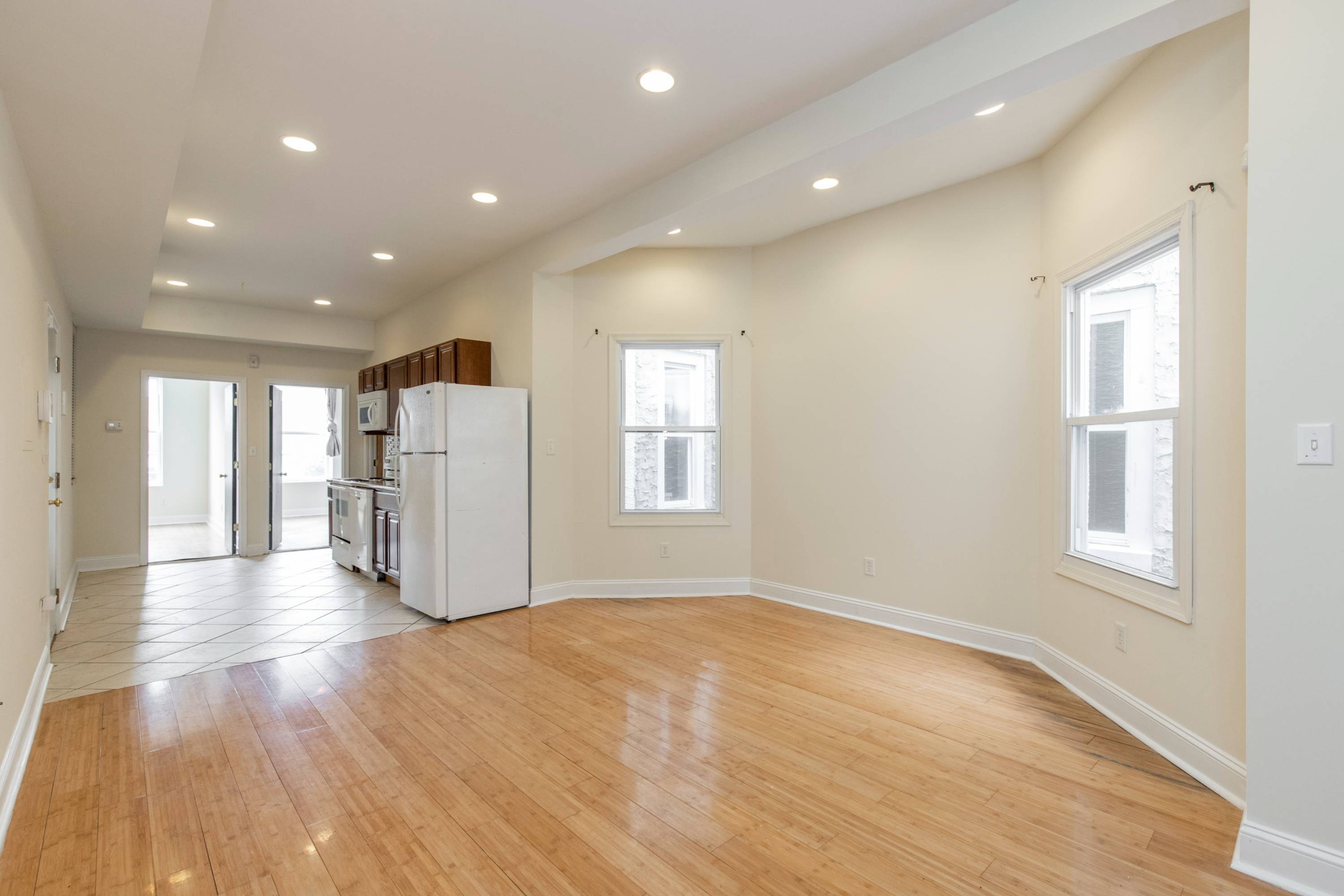 1619 DIAMOND ST Unit 2