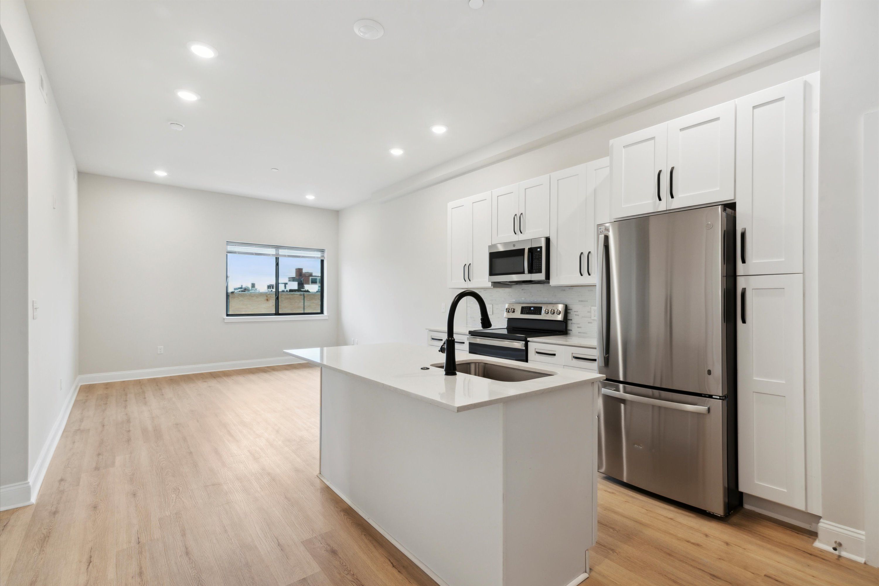2157 E LEHIGH AVE Unit 307