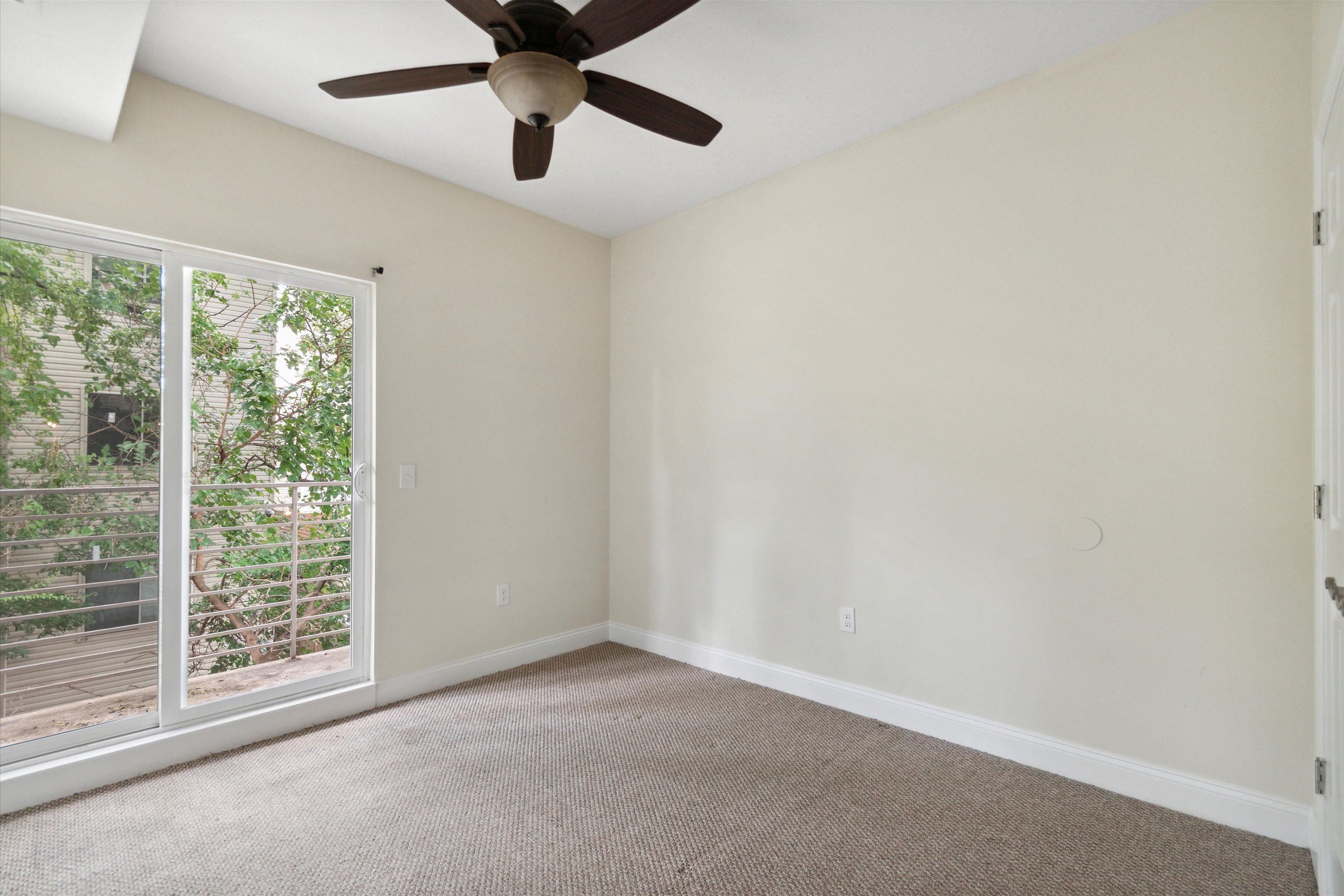 1408 WILLINGTON ST Unit B