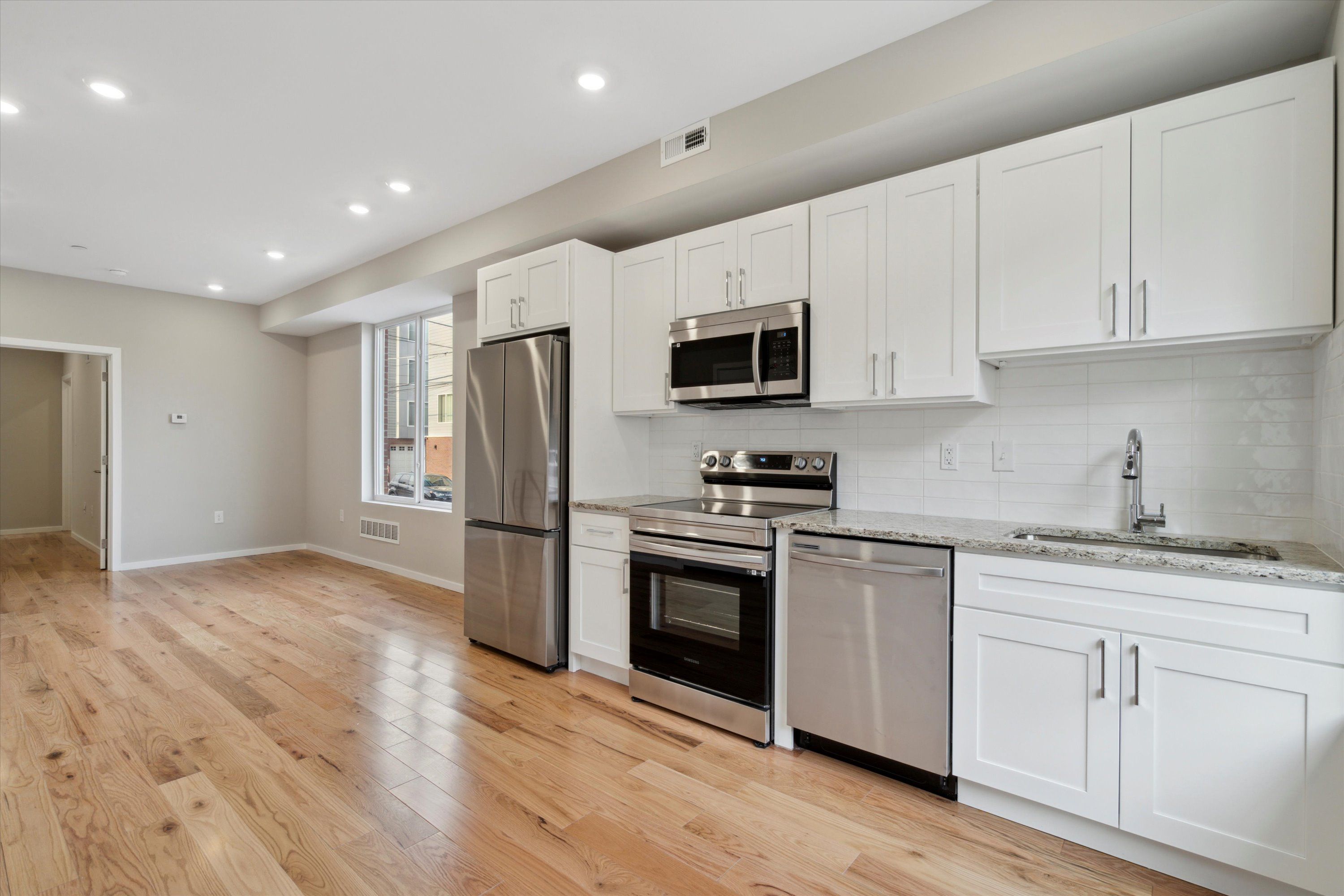 1701 SEYBERT ST Unit 1