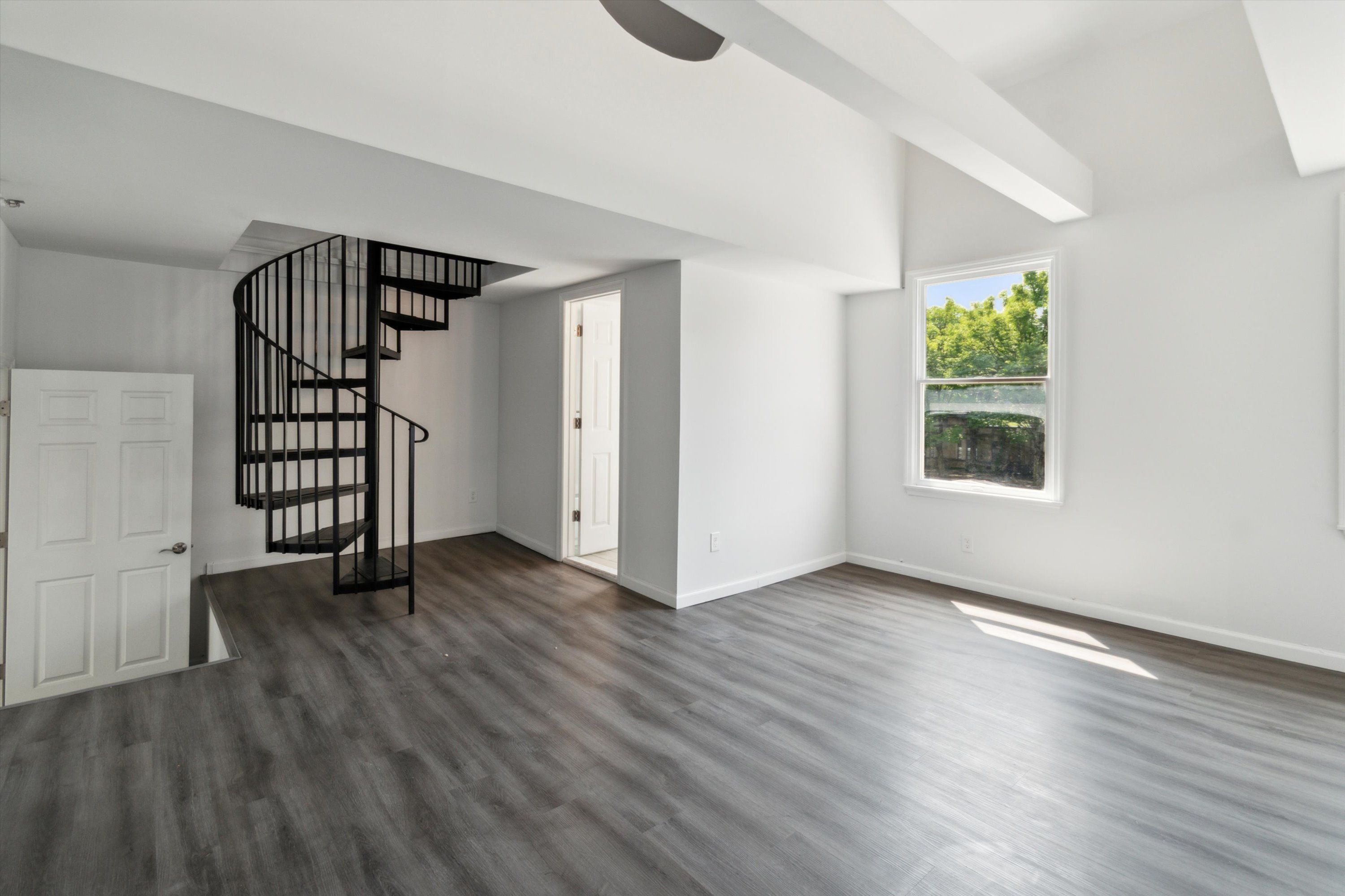152 NASSAU ST Unit 2