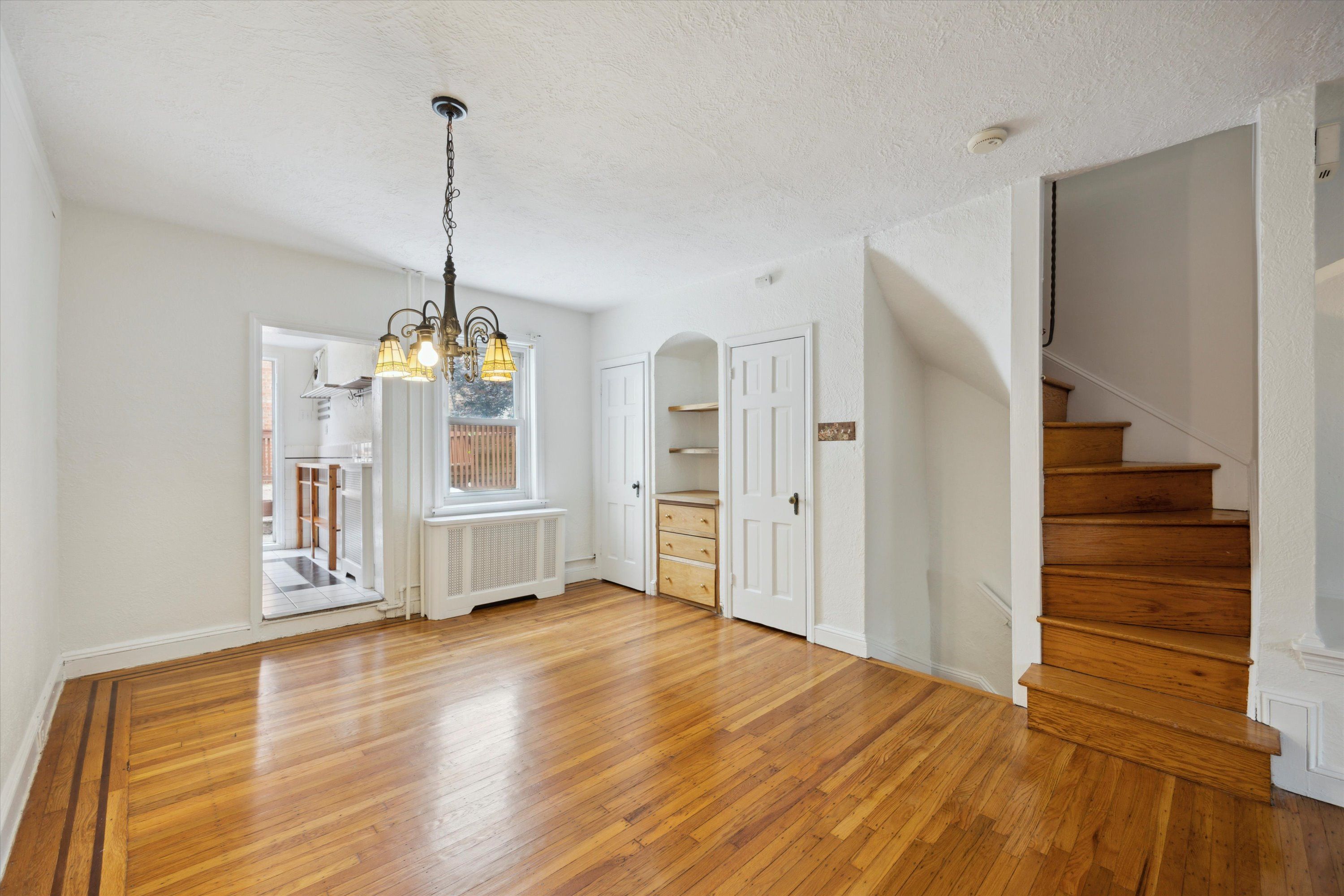 2037 Rittenhouse SQ Unit 2