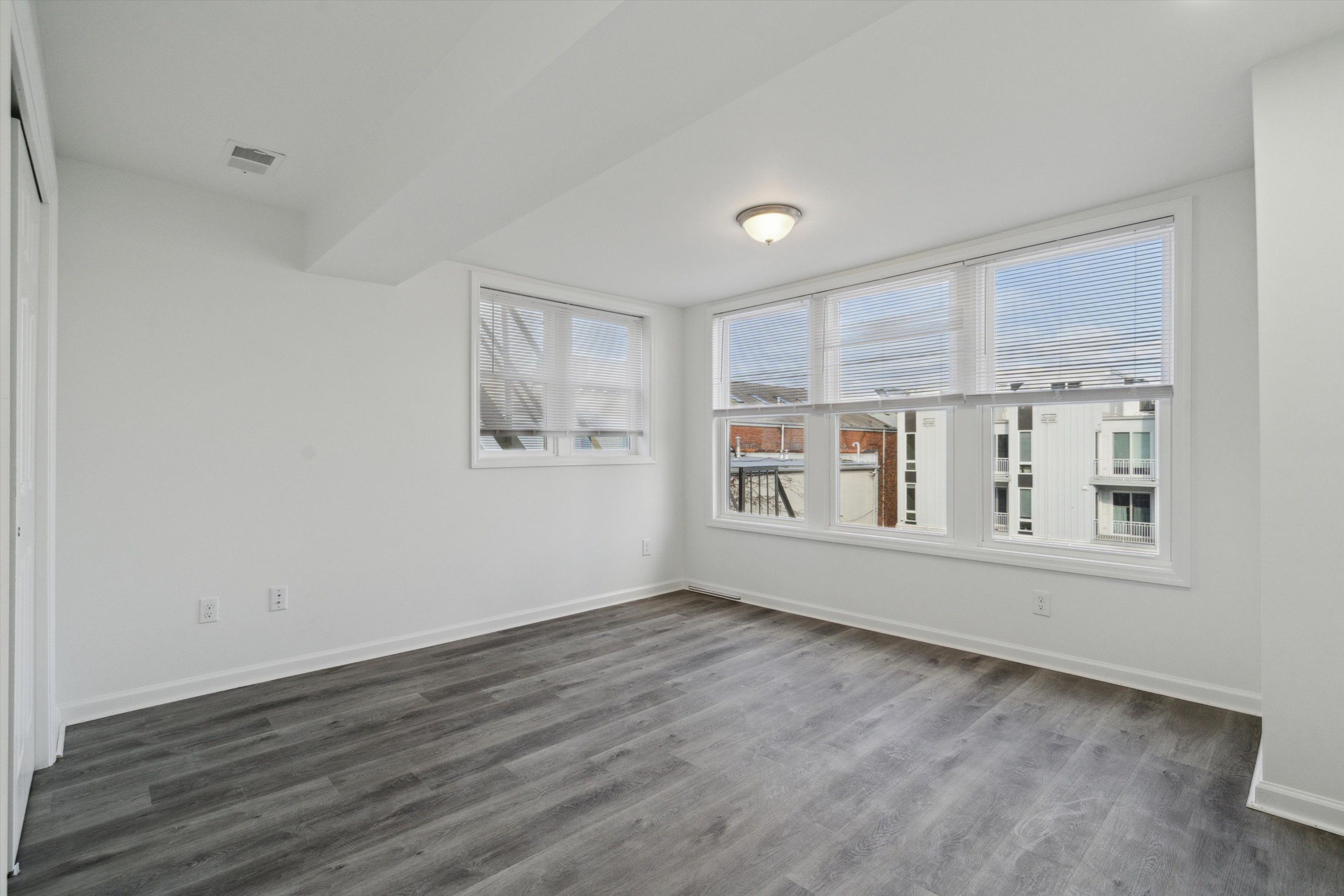 146 NASSAU ST Unit 2