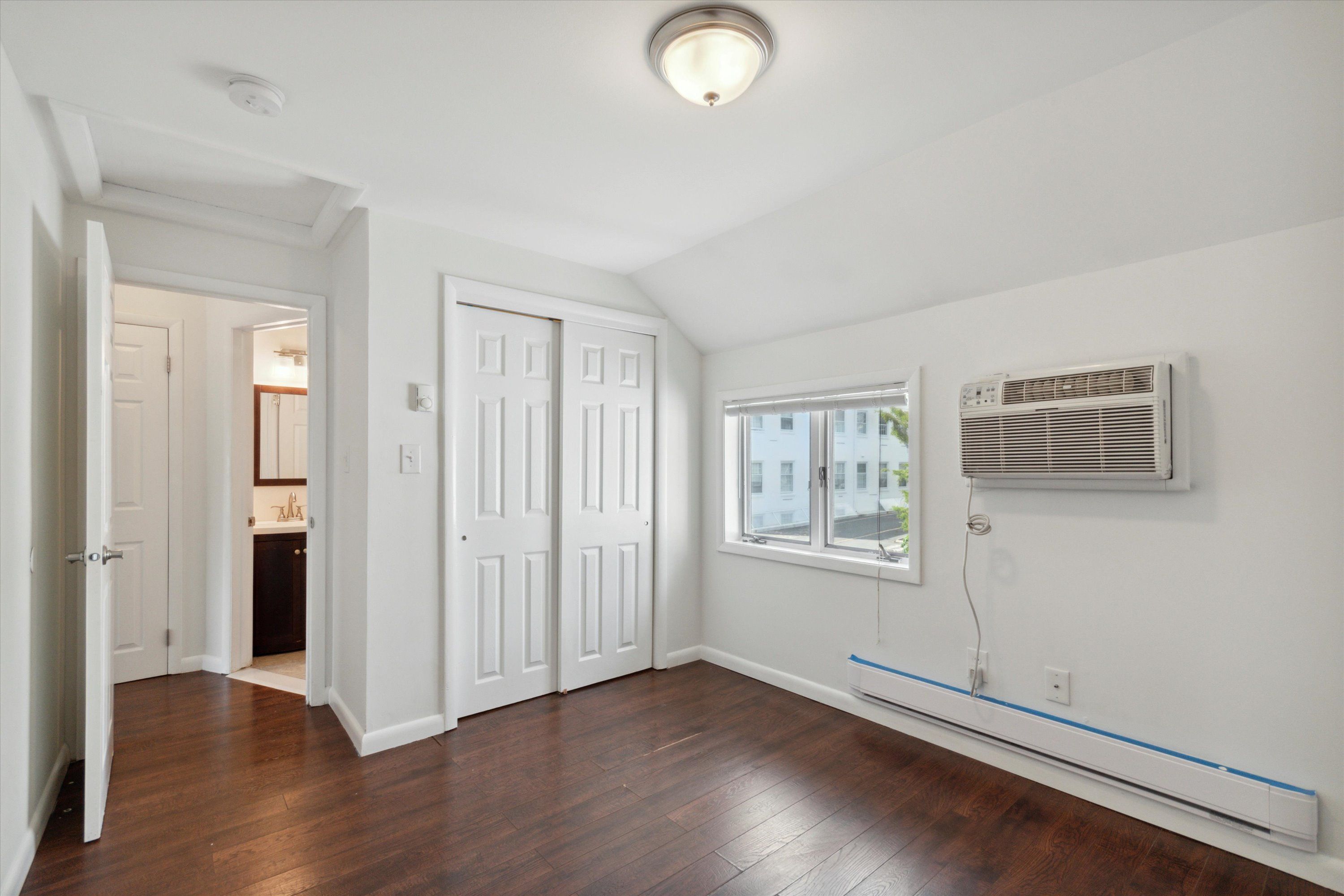 1-5 Peck Place Unit 1
