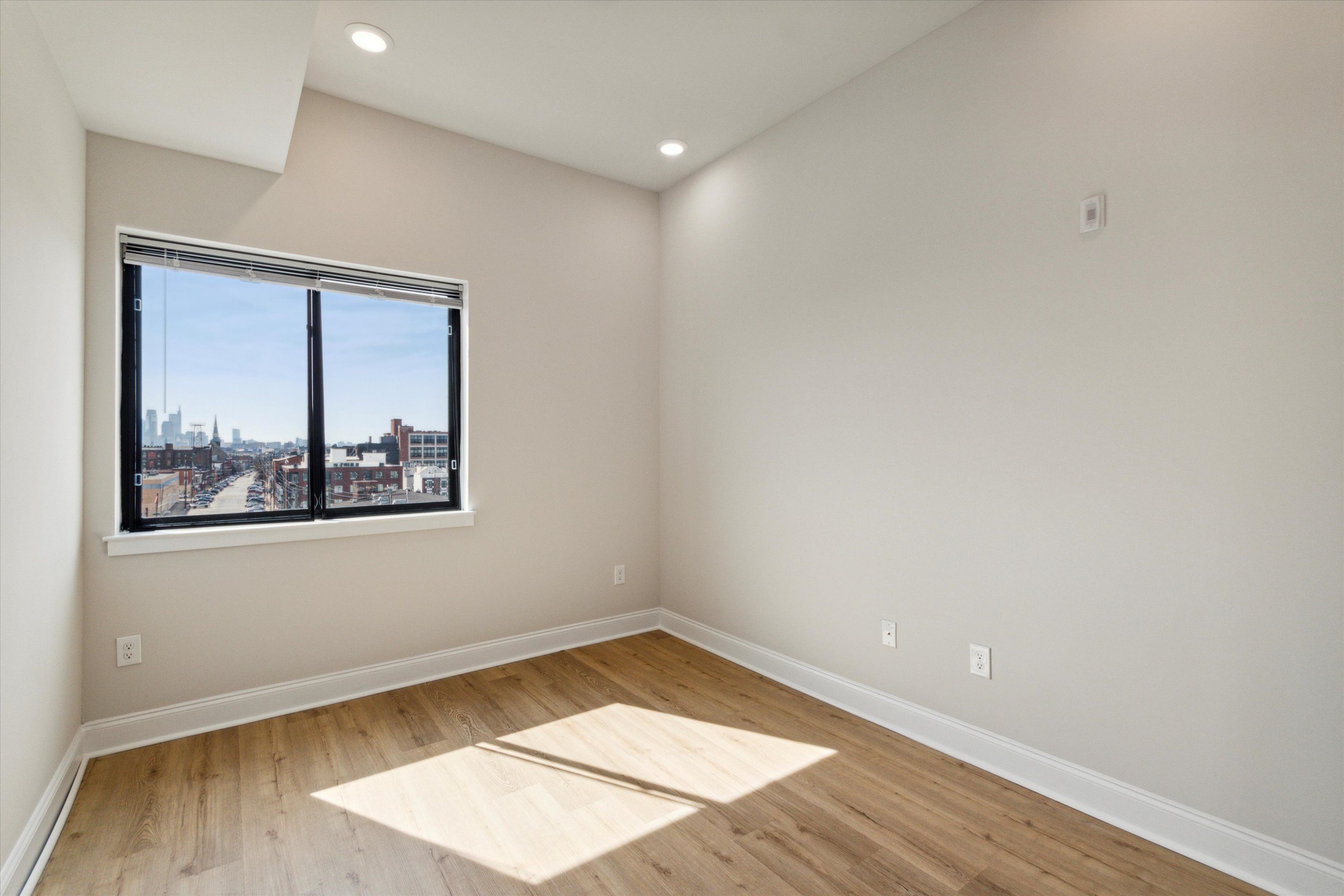 2157 E LEHIGH AVE Unit 412