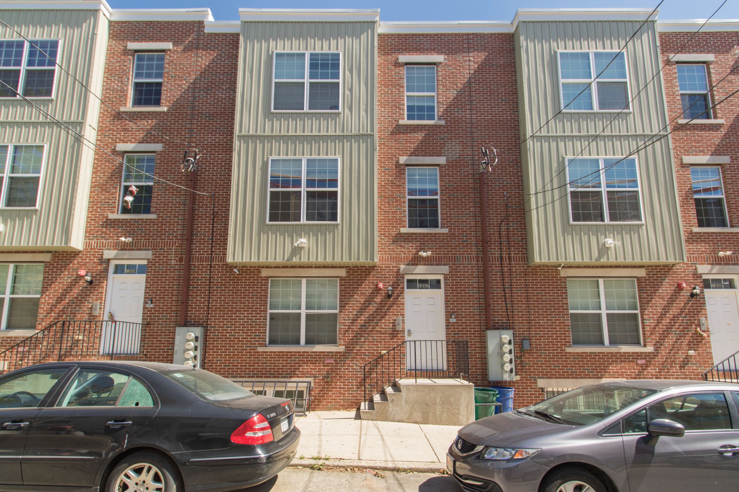 1507 MASTER ST Unit 2