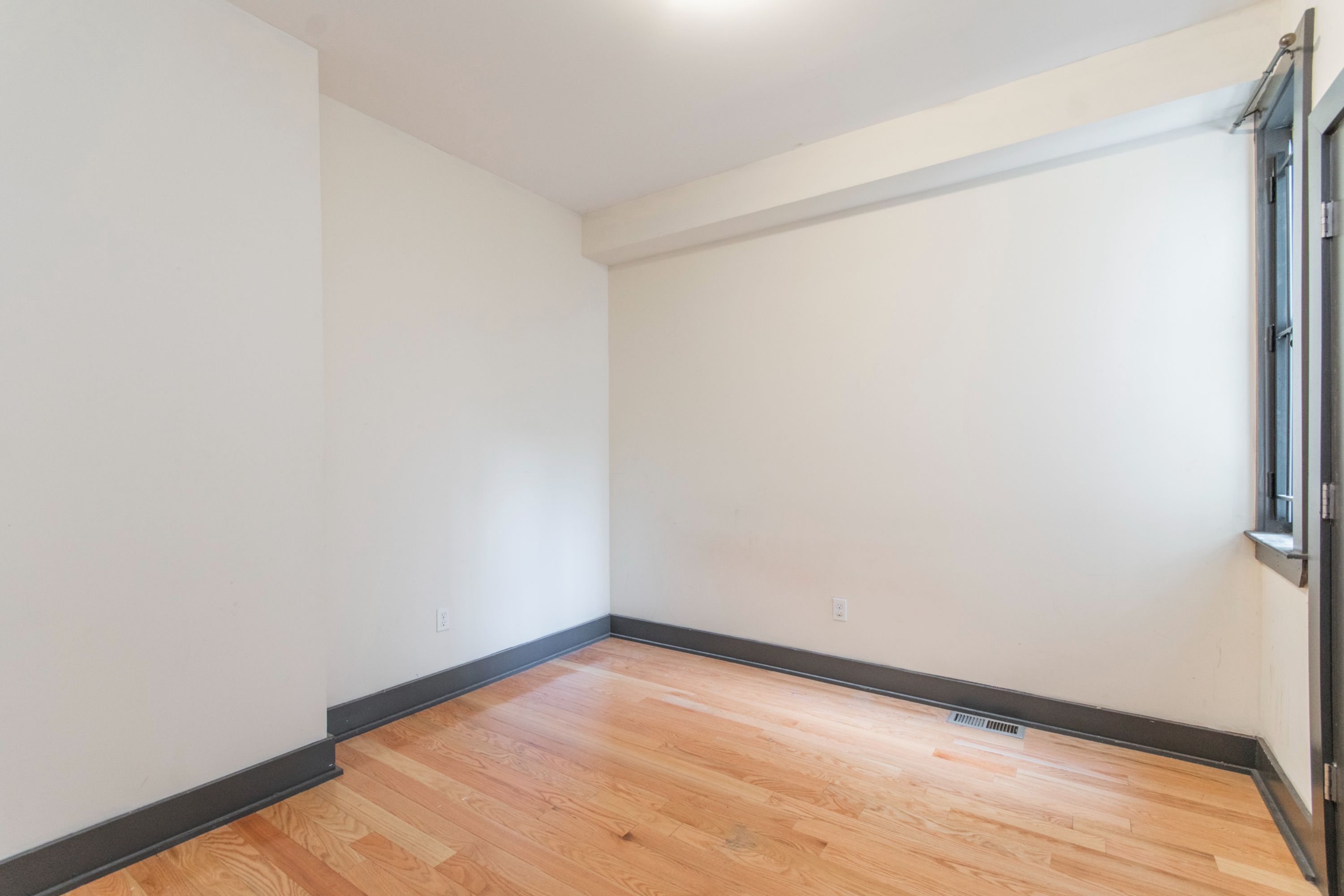 1819 N BOUVIER ST Unit 1