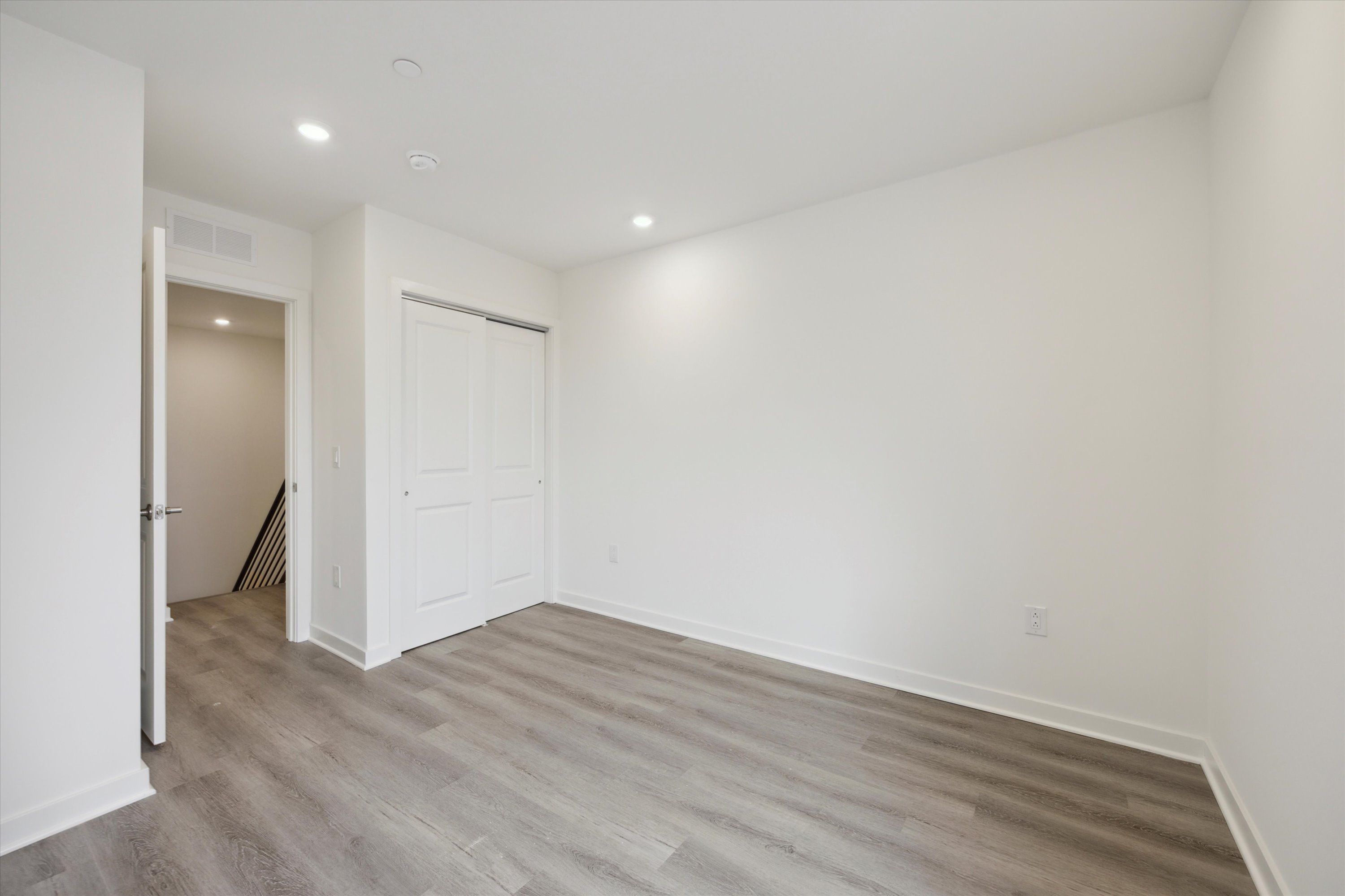 2451 FRANKFORD AVE Unit 203