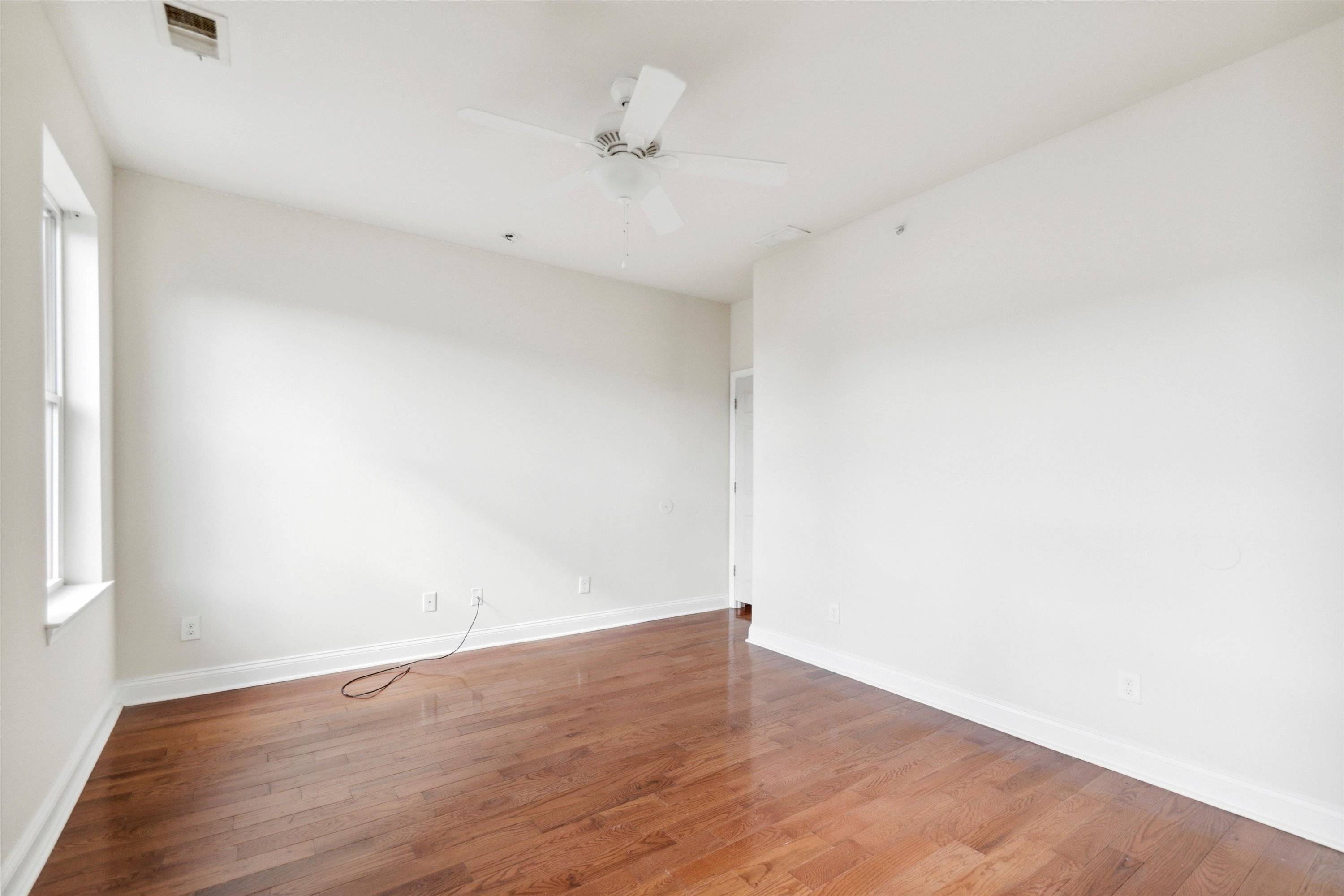1906 N 18TH ST Unit B