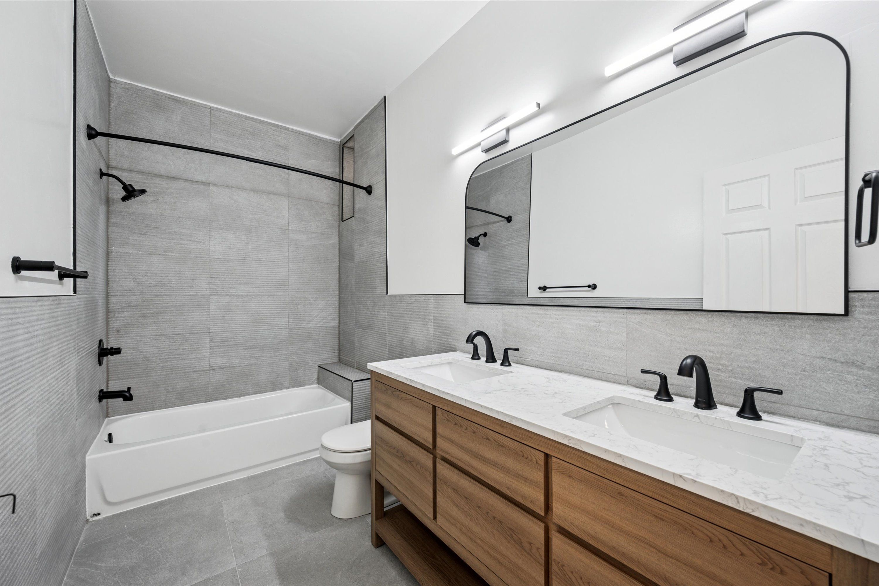 1629 GERMANTOWN AVE Unit 1