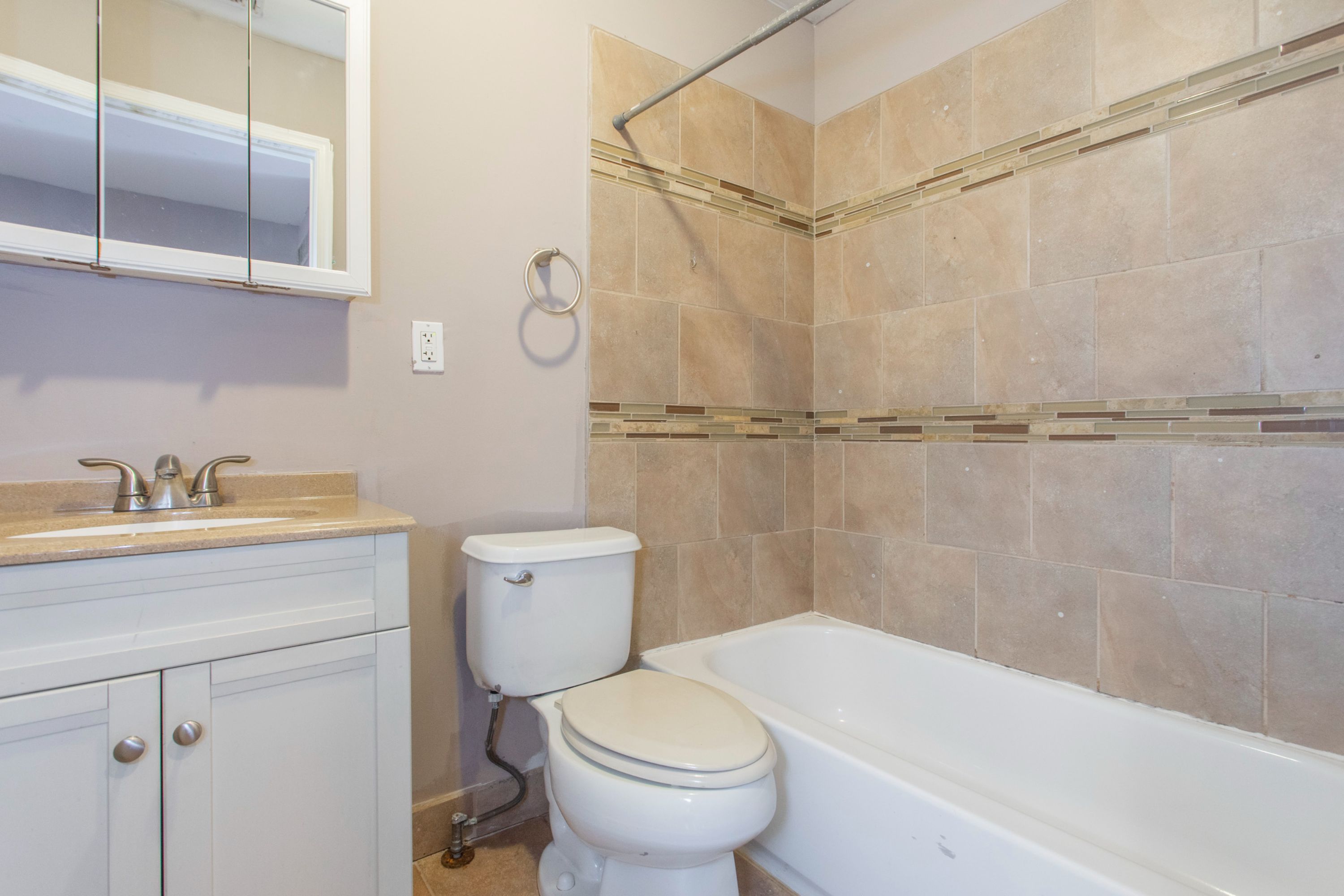 1835 WILLINGTON ST Unit 2