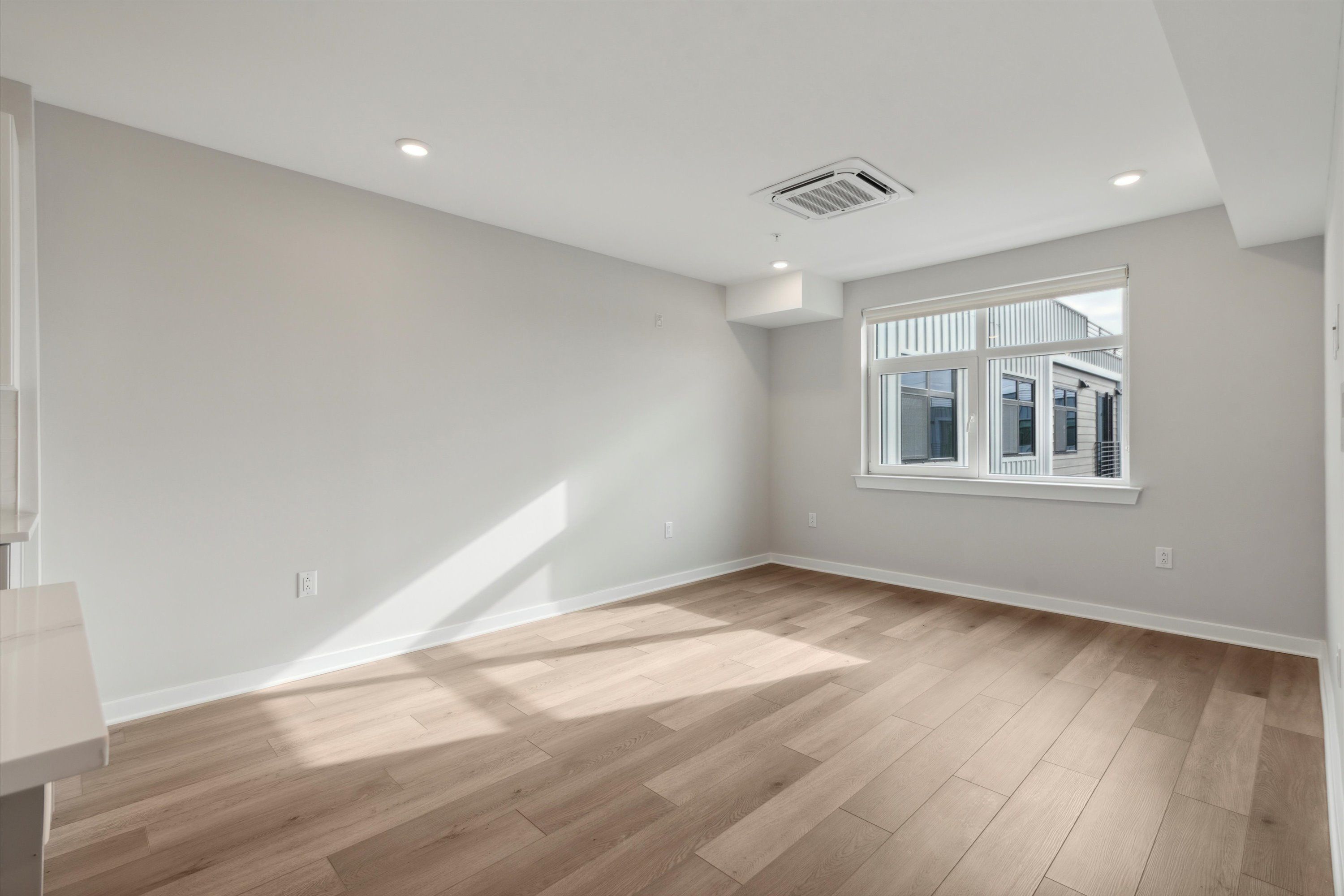 3449 SCOTTS LANE Unit B424