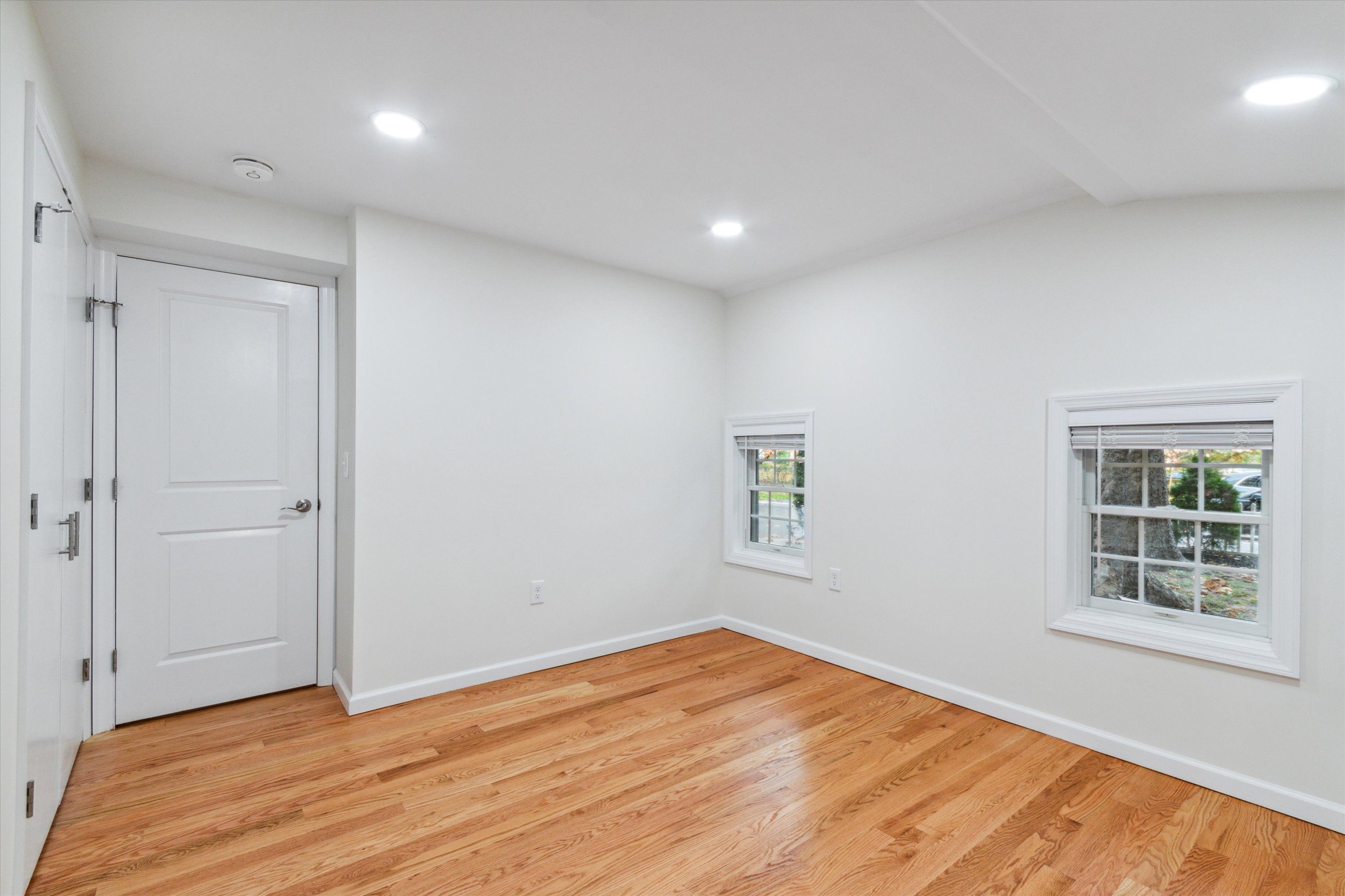 3 Princeton Ave