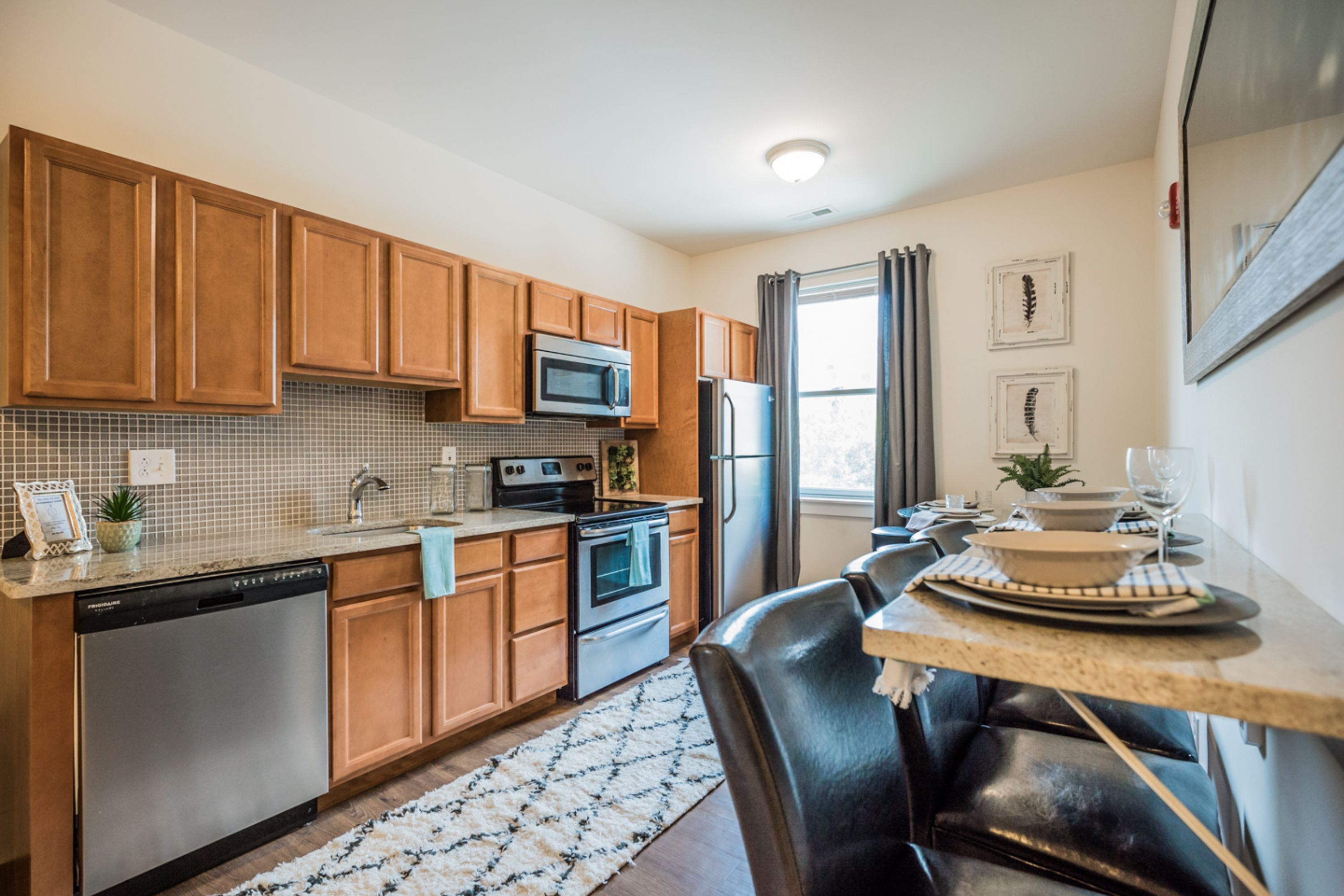 3835-37 HAMILTON ST Unit 1