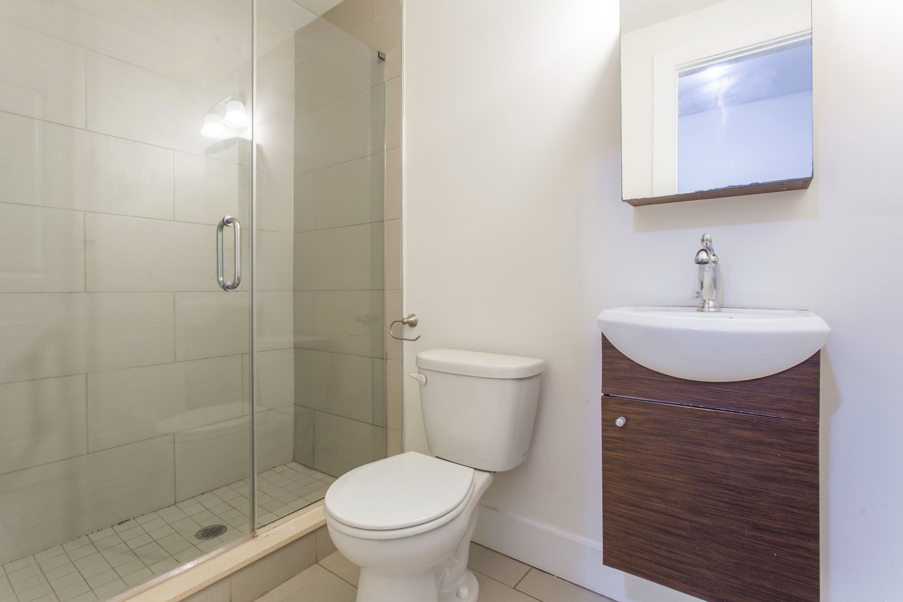 3836-50 SPRING GARDEN ST Unit 27
