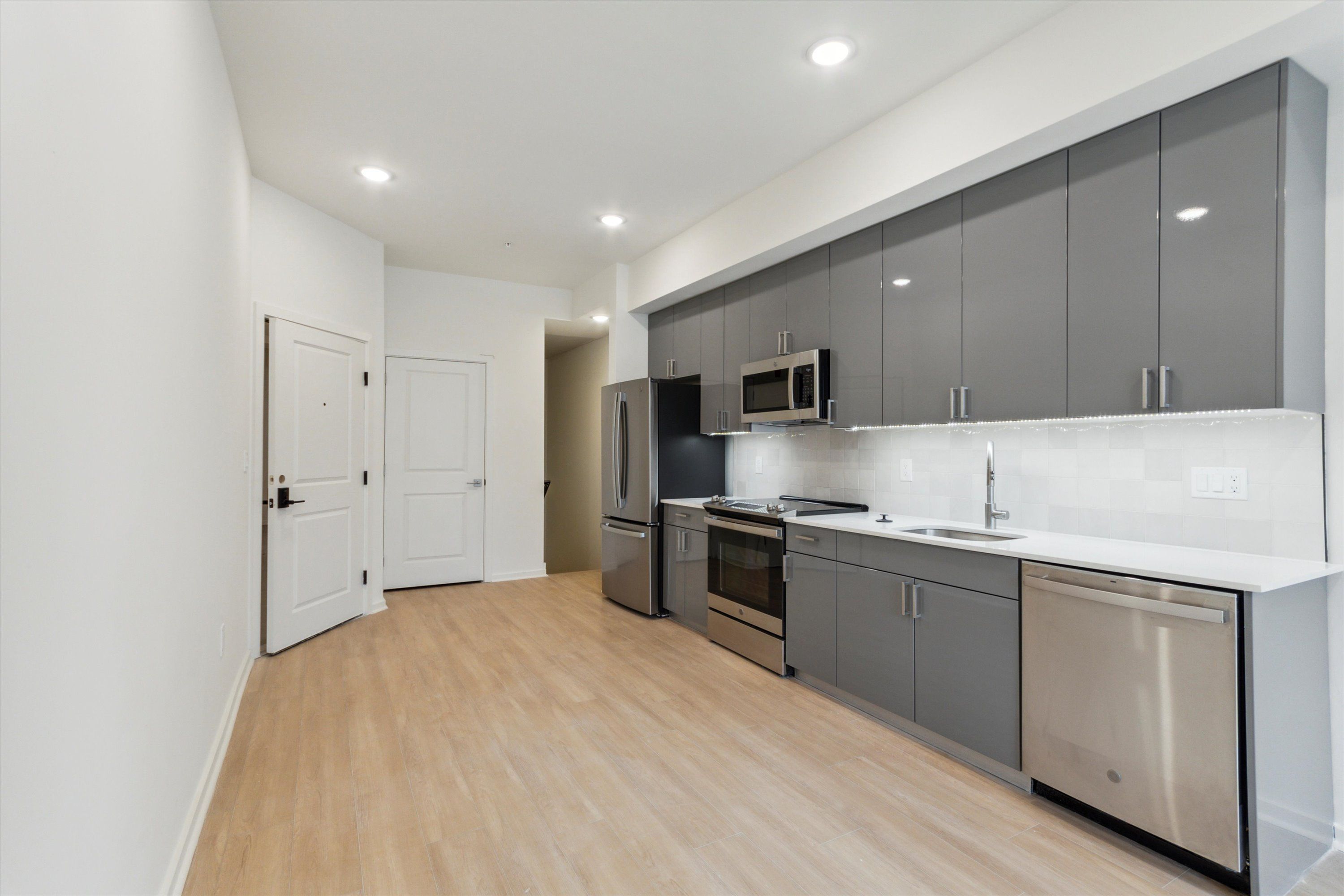 245 N 12TH ST Unit 1