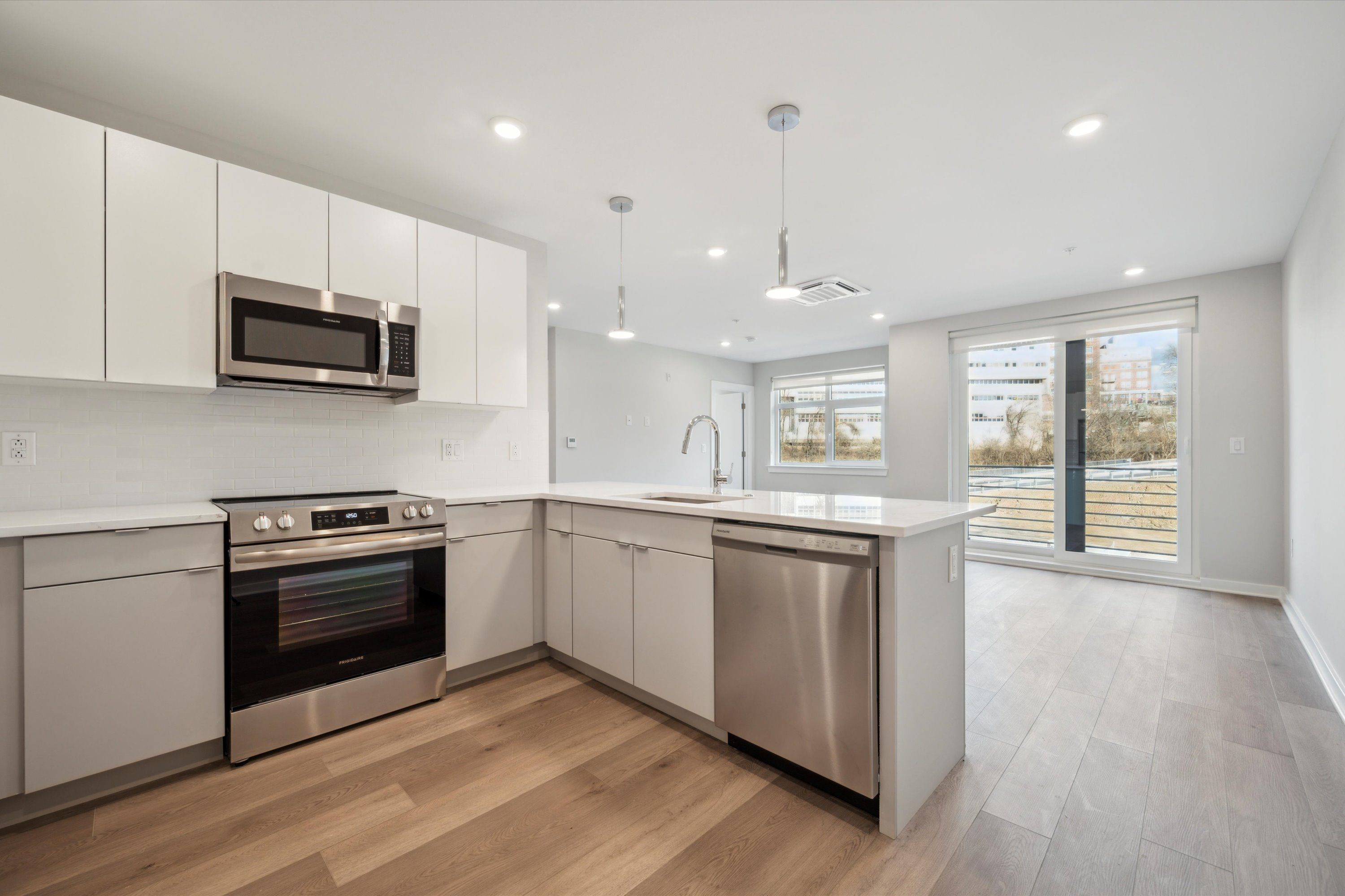 3449 SCOTTS LANE Unit B421