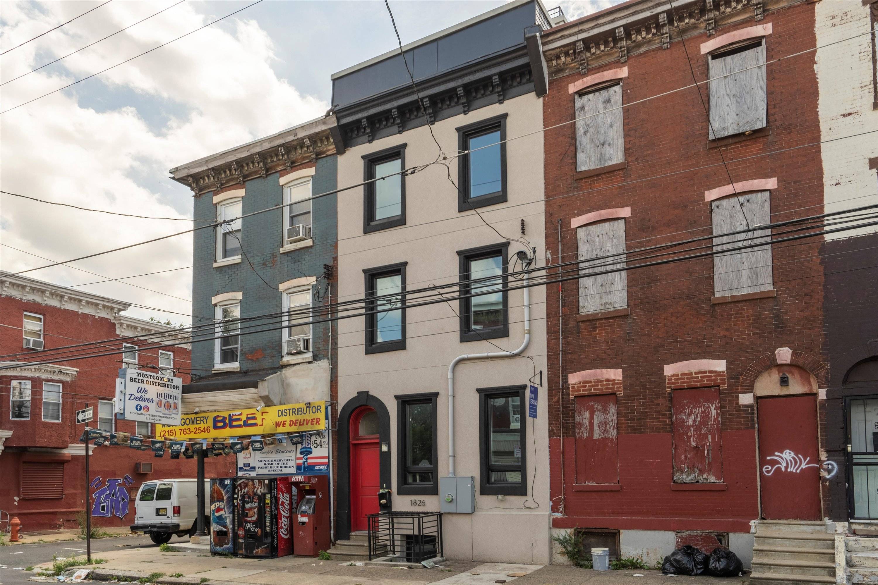 1826 W Montgomery Ave