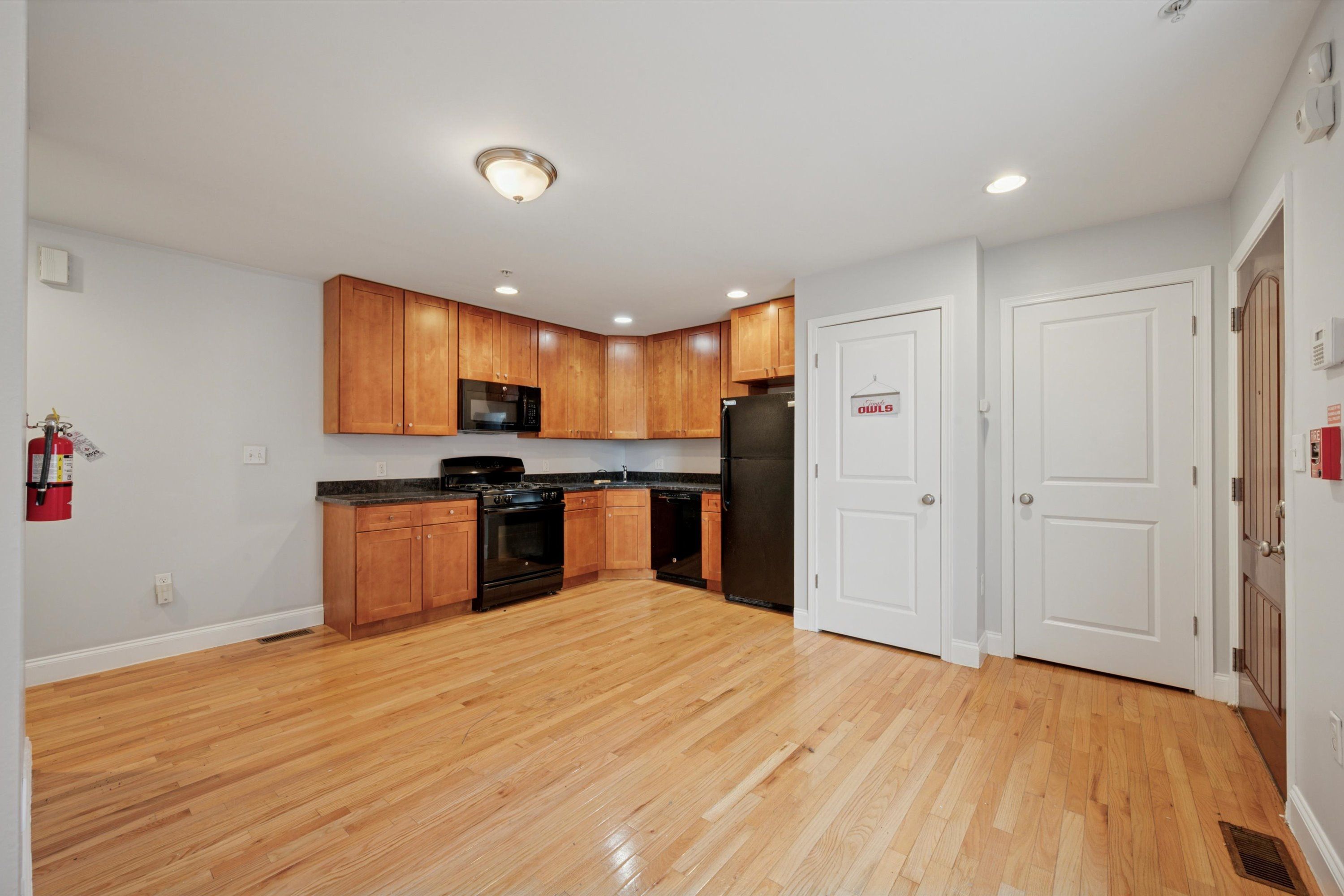 1856 N 17TH ST Unit 1F