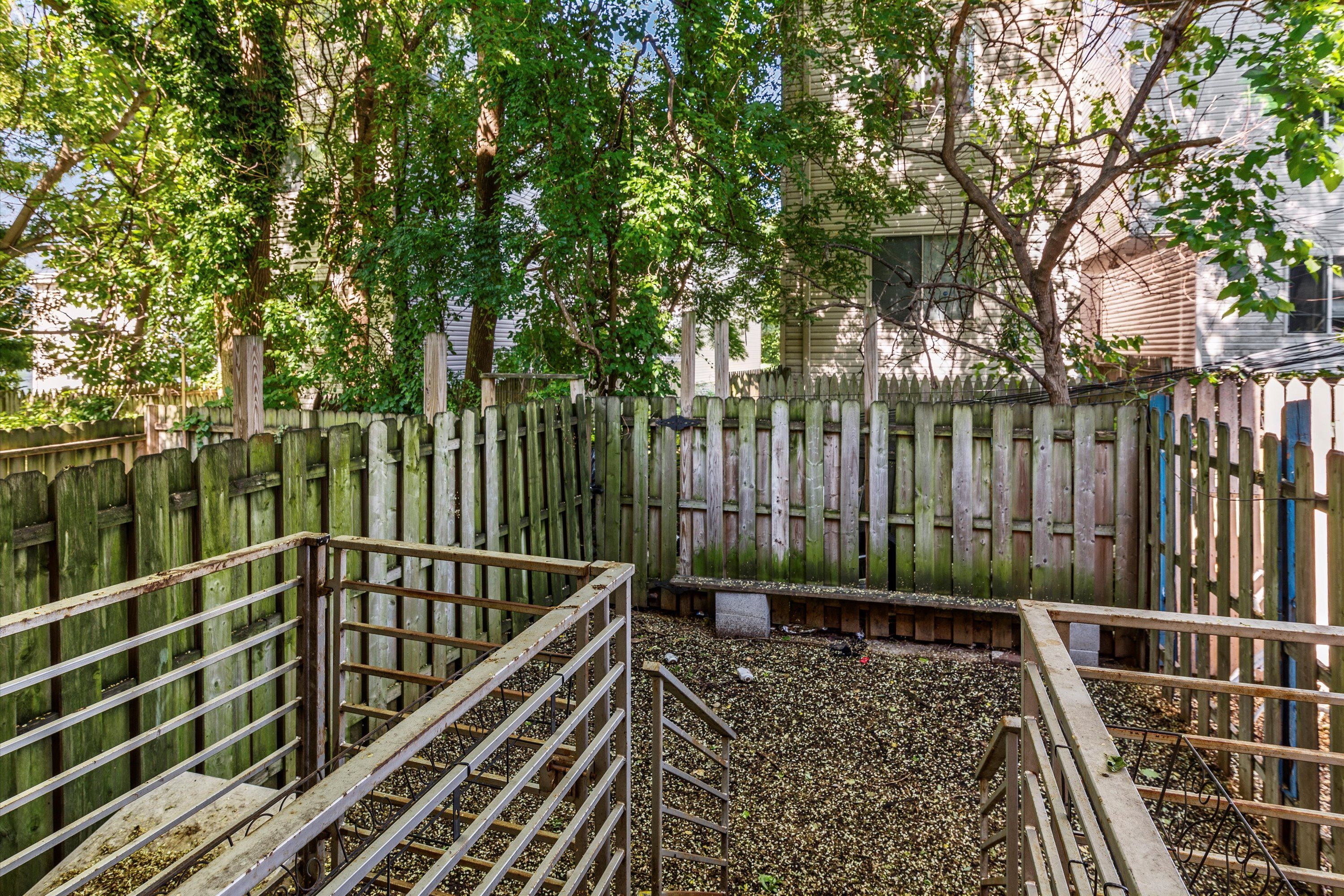 1408 WILLINGTON ST Unit A