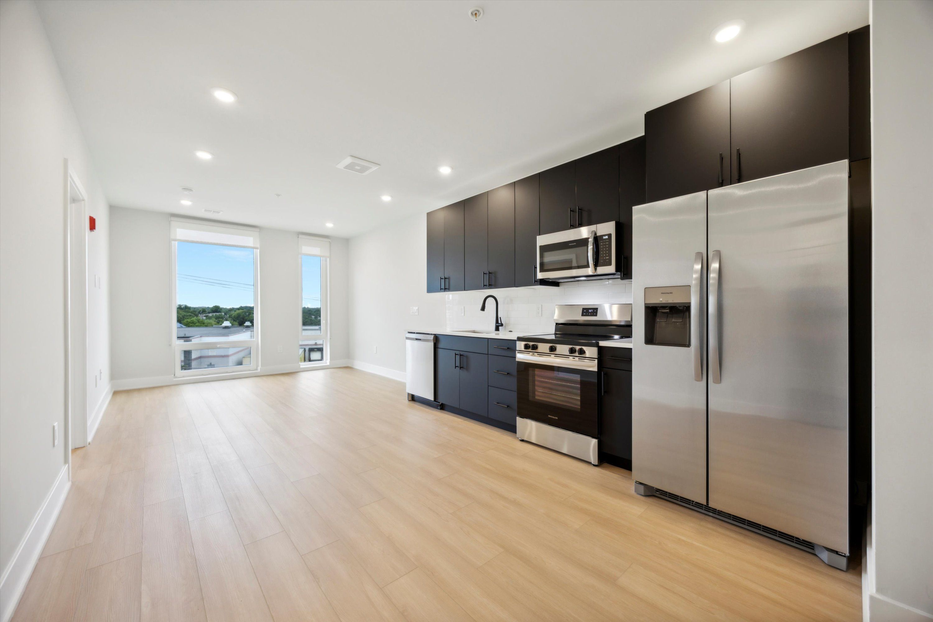 6910 Ridge Avenue Unit 219