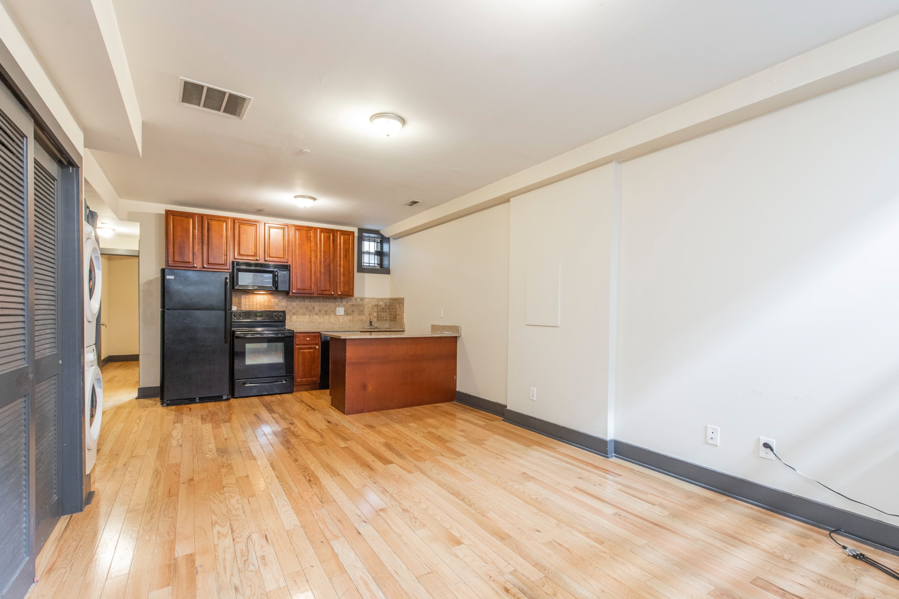 1709 ARLINGTON ST Unit A