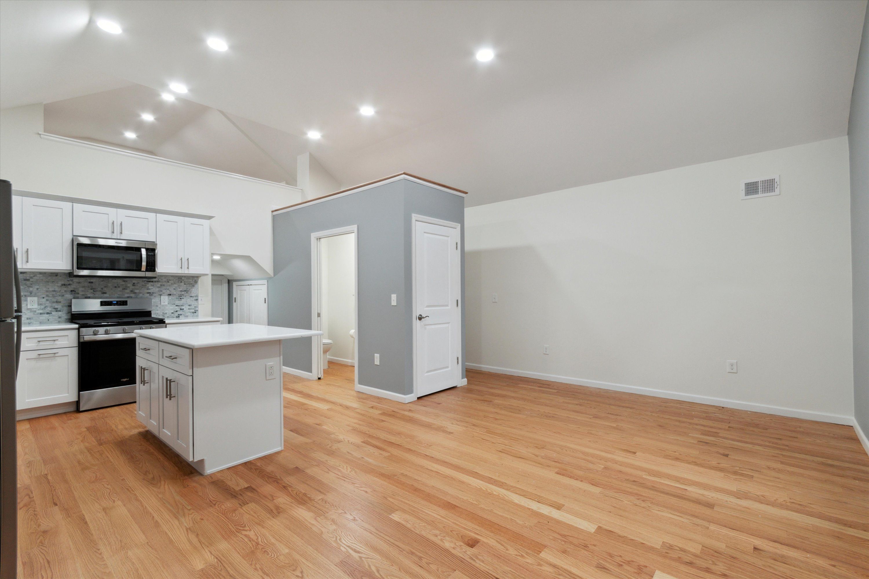 3 Princeton Ave