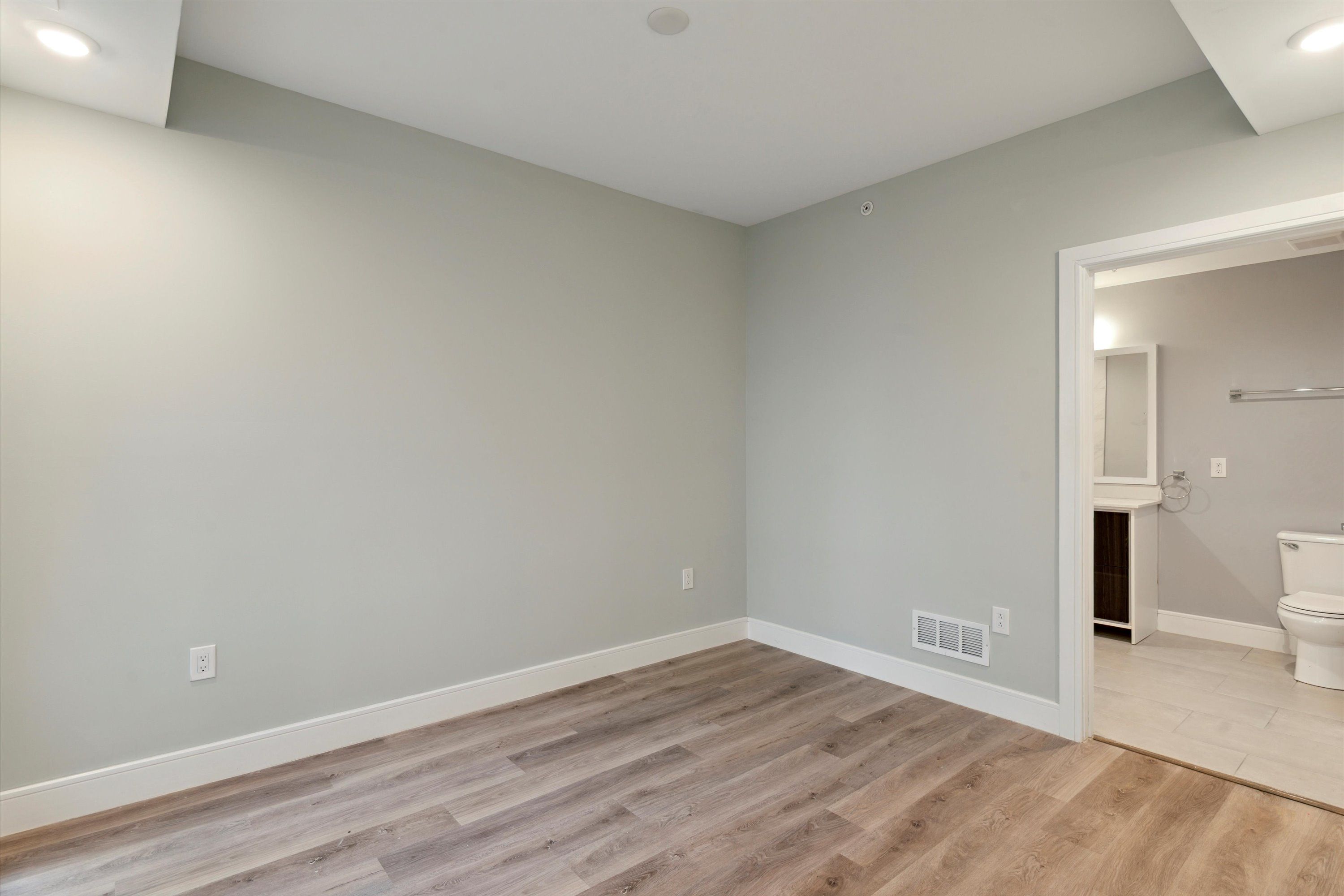 1222 N Marshall ST Unit 102